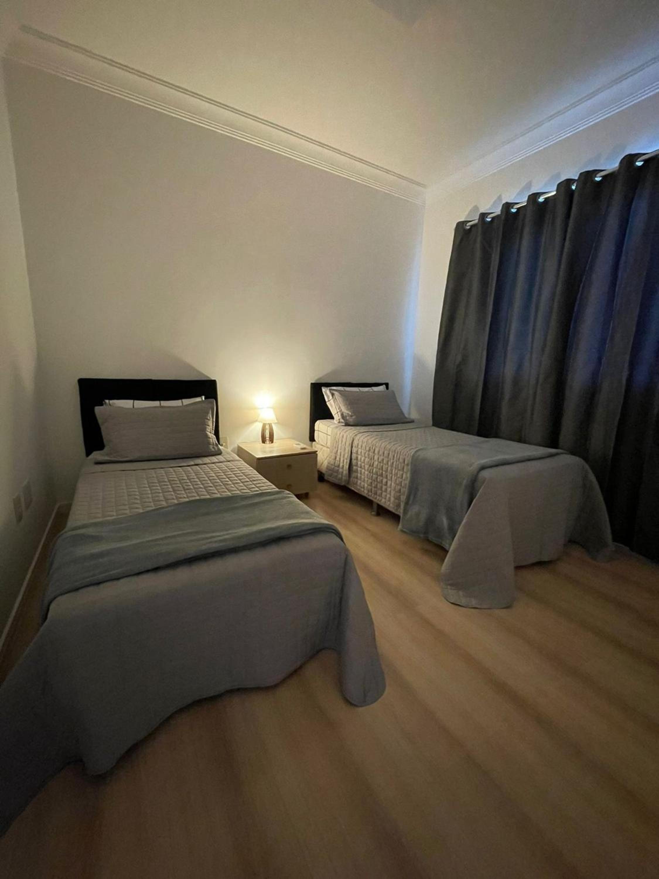 Beautiful view, One apartment per floor, 3 Suites, 2 parking spaces