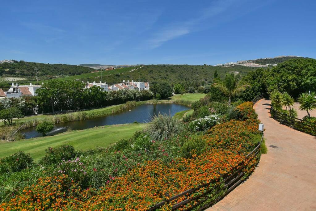 Espectacular Apartamento Rodeado de Campos de Golf