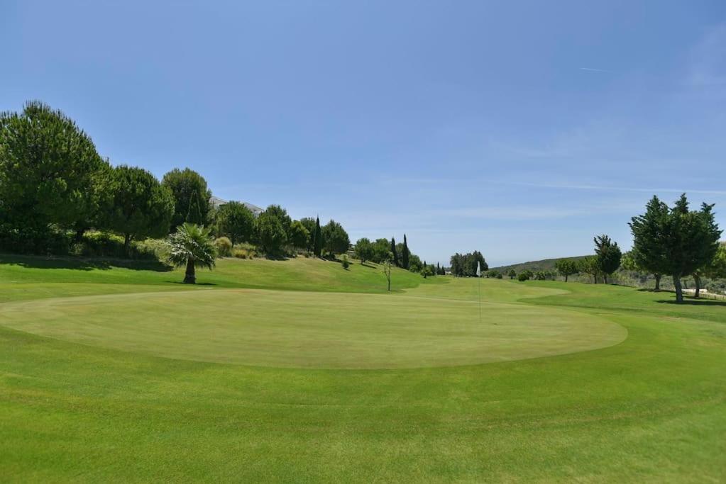 Espectacular Apartamento Rodeado de Campos de Golf
