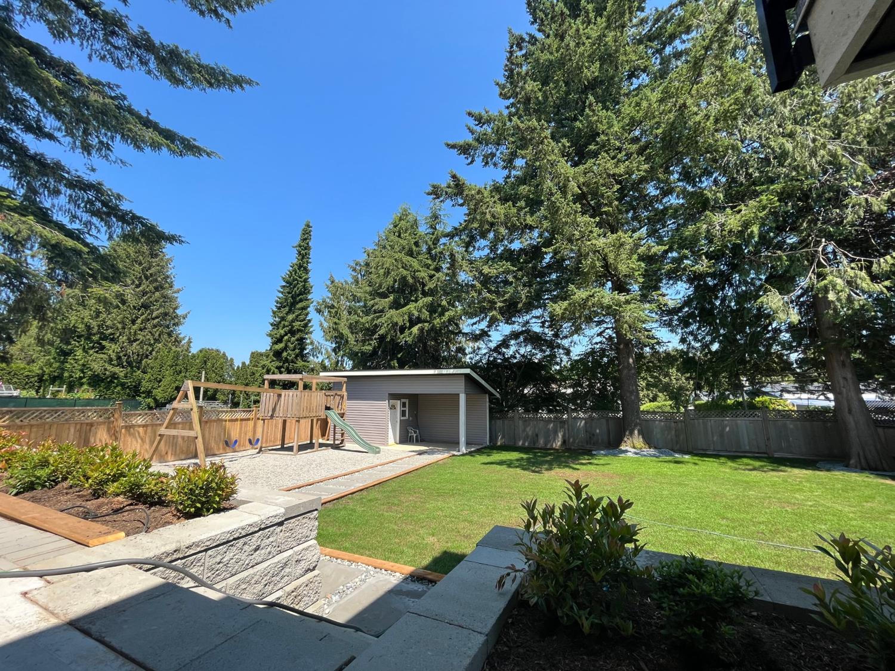 Brand New 2 Bedroom Suite in Langley Twp - Play Area, Patio & Mini Golf