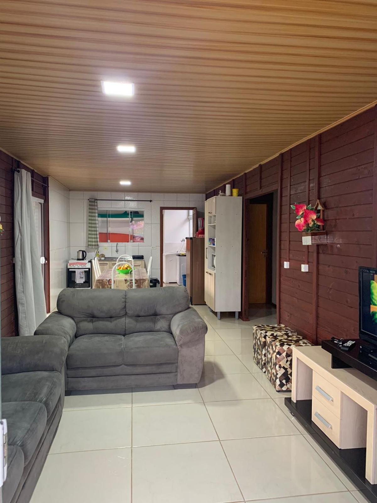 CASA ACONCHEGANTE EM IBIRAQUERA