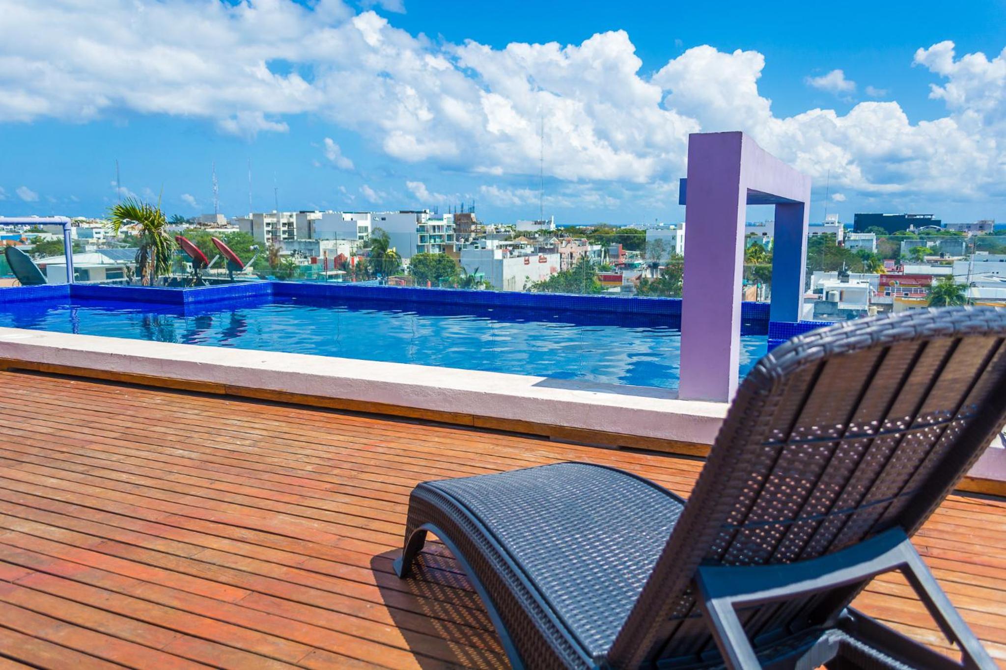 Playa Centro Rooftop Apartments & Studios