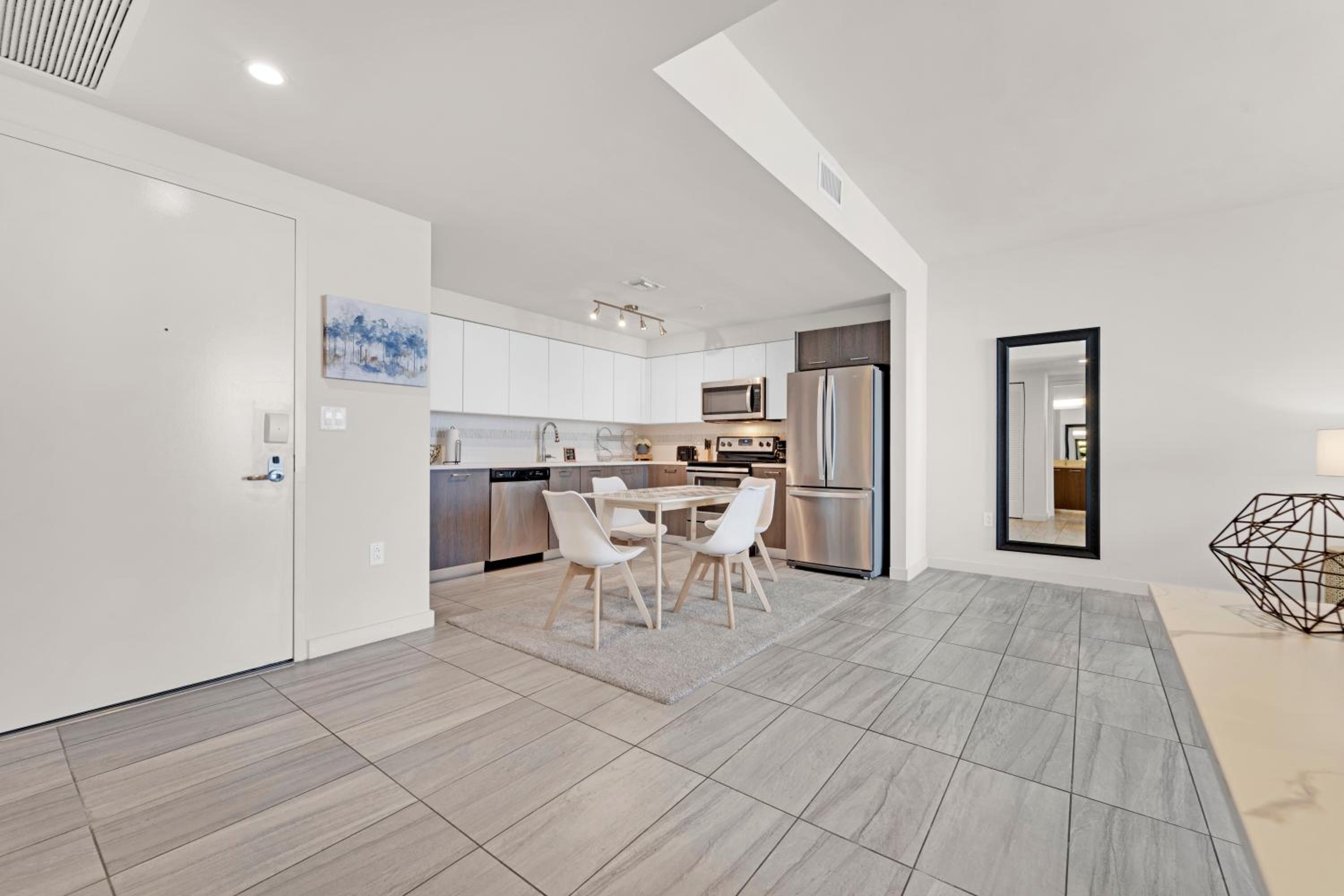 Devereaux Miami Luxury One-Bedroom and Studios