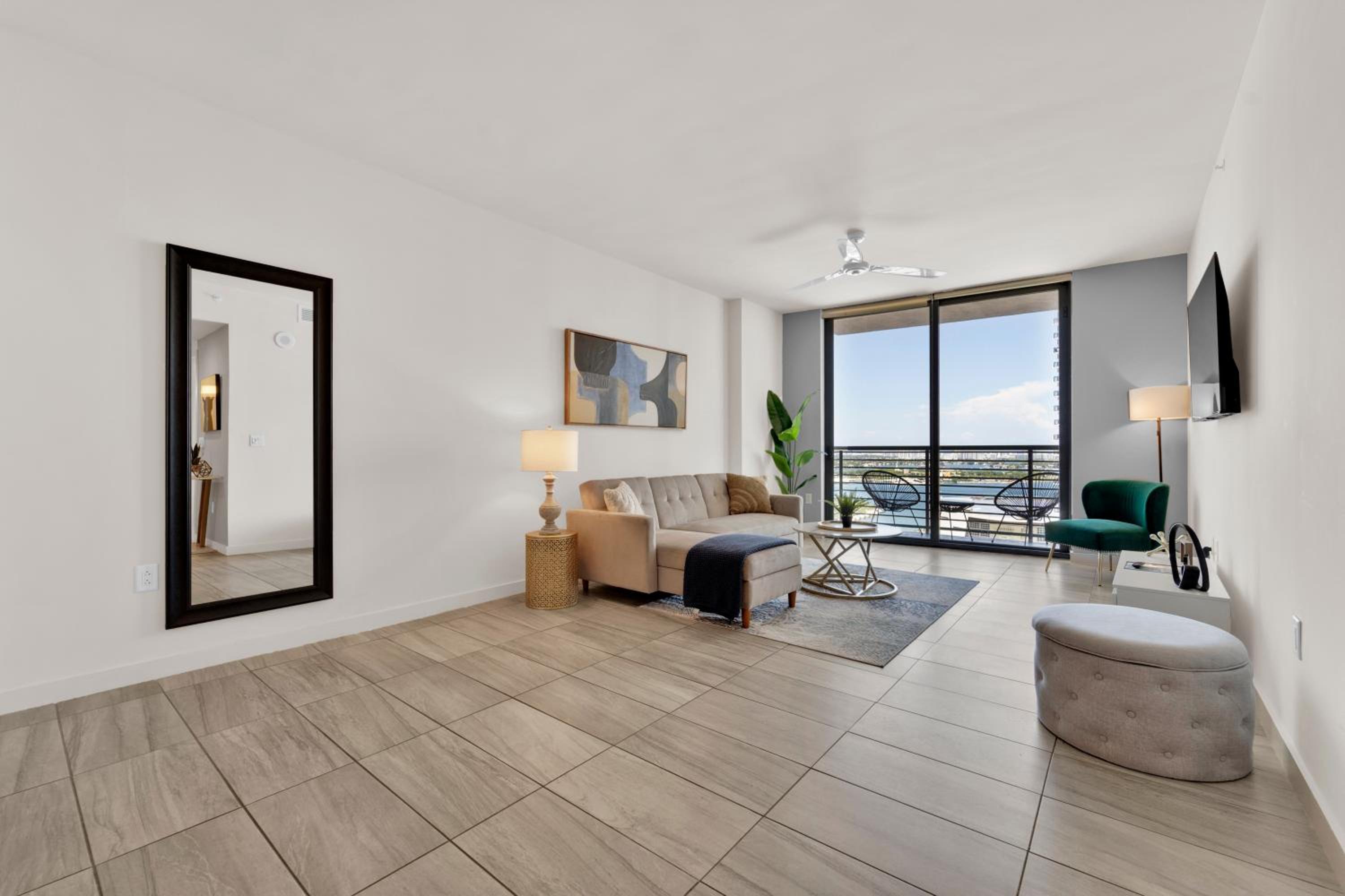 Devereaux Miami Luxury One-Bedroom and Studios