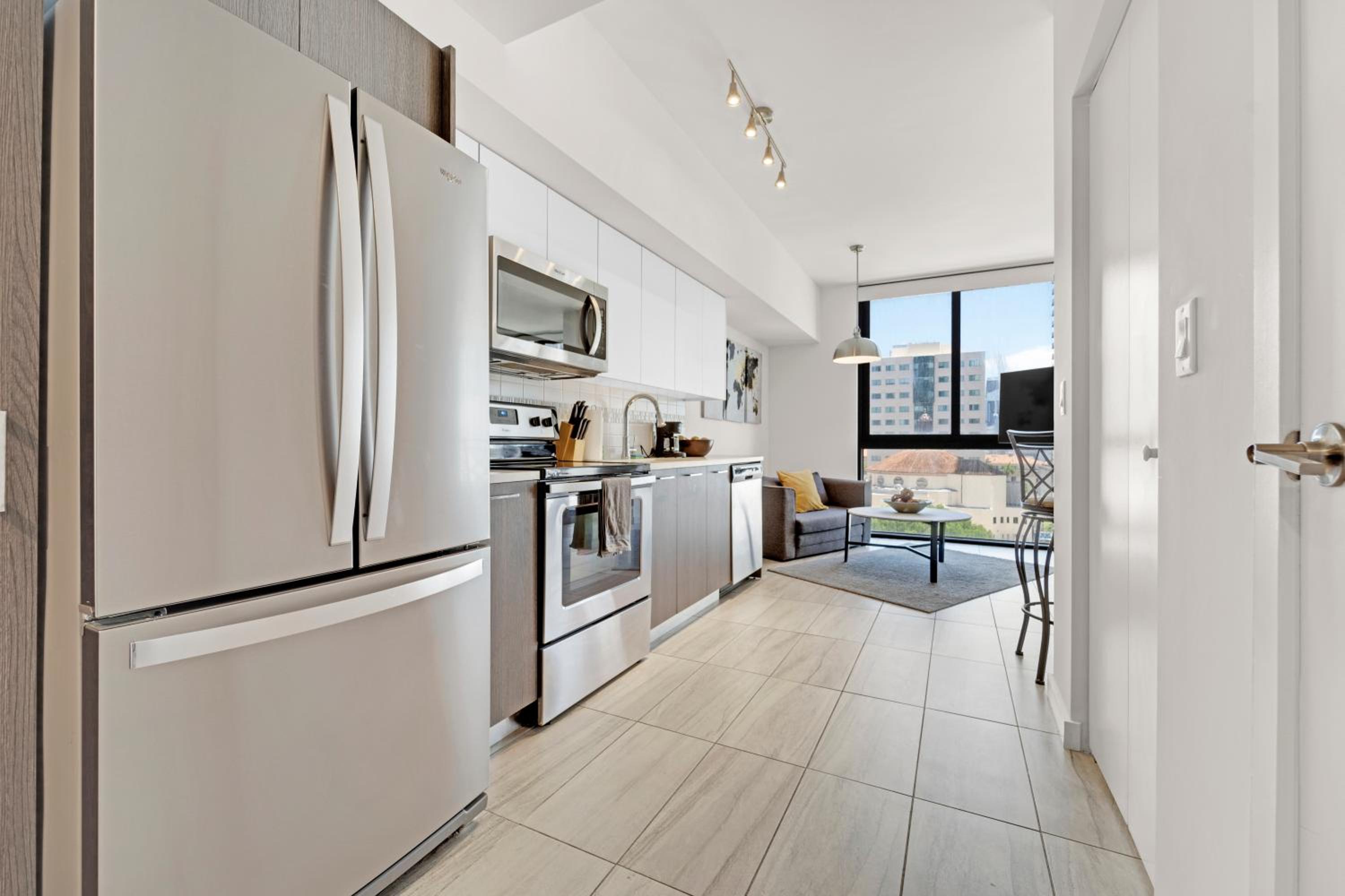Devereaux Miami Luxury One-Bedroom and Studios