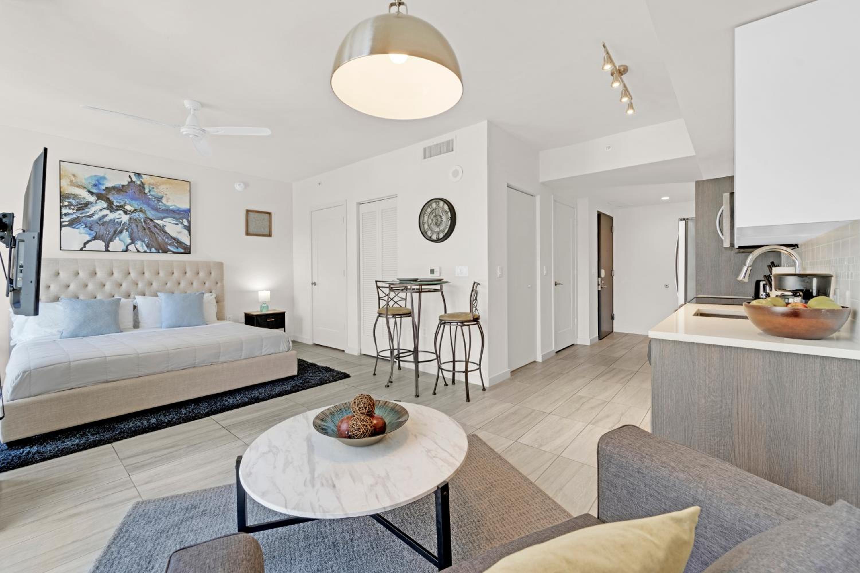 Devereaux Miami Luxury One-Bedroom and Studios