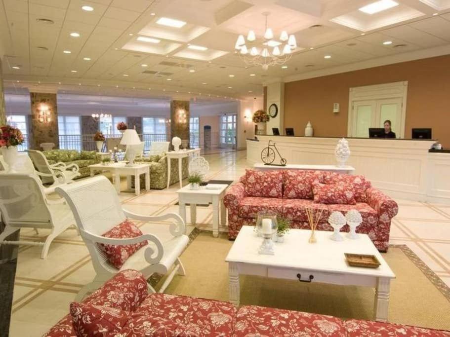 Comfortable Studios at IL Campanario Resort ILCJR view 4