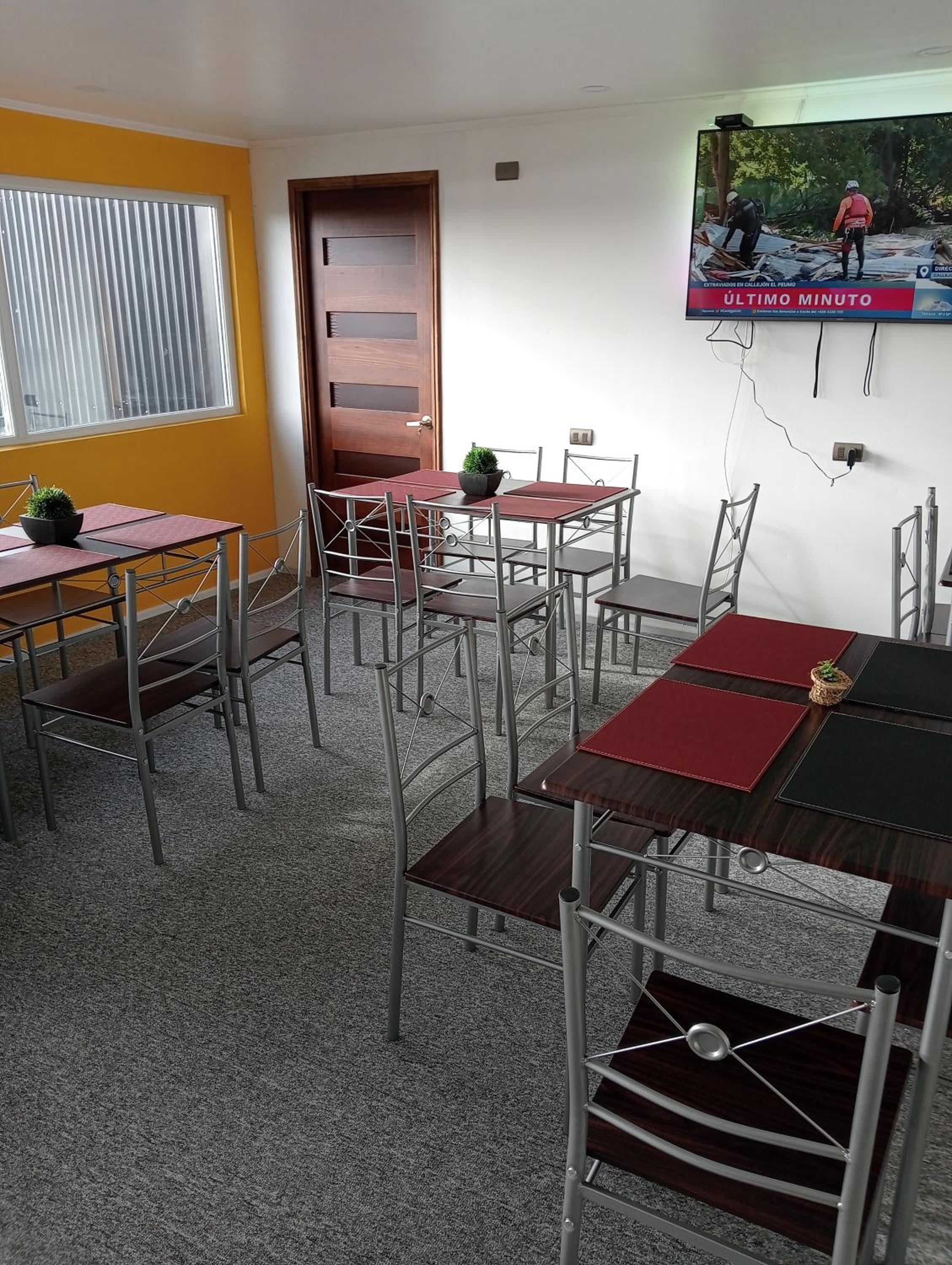 Hostal 1009 Valdivia