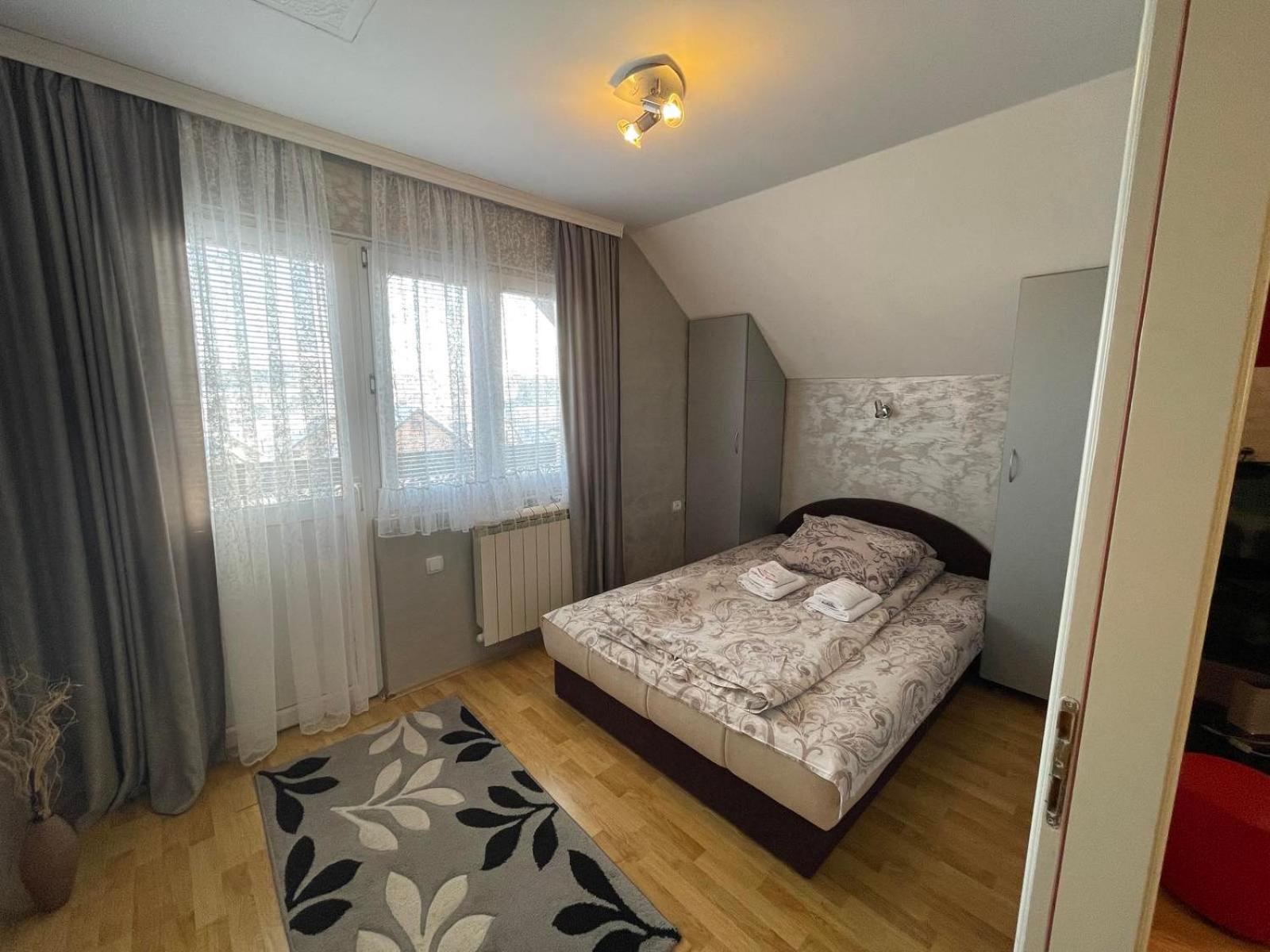 APARTMANI JASMINA