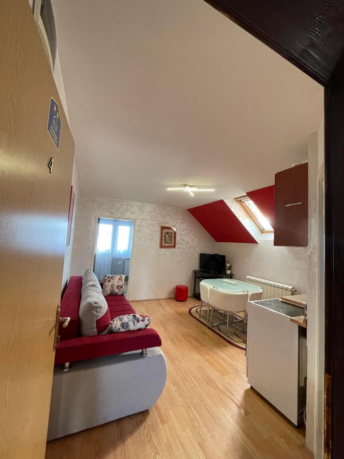 APARTMANI JASMINA