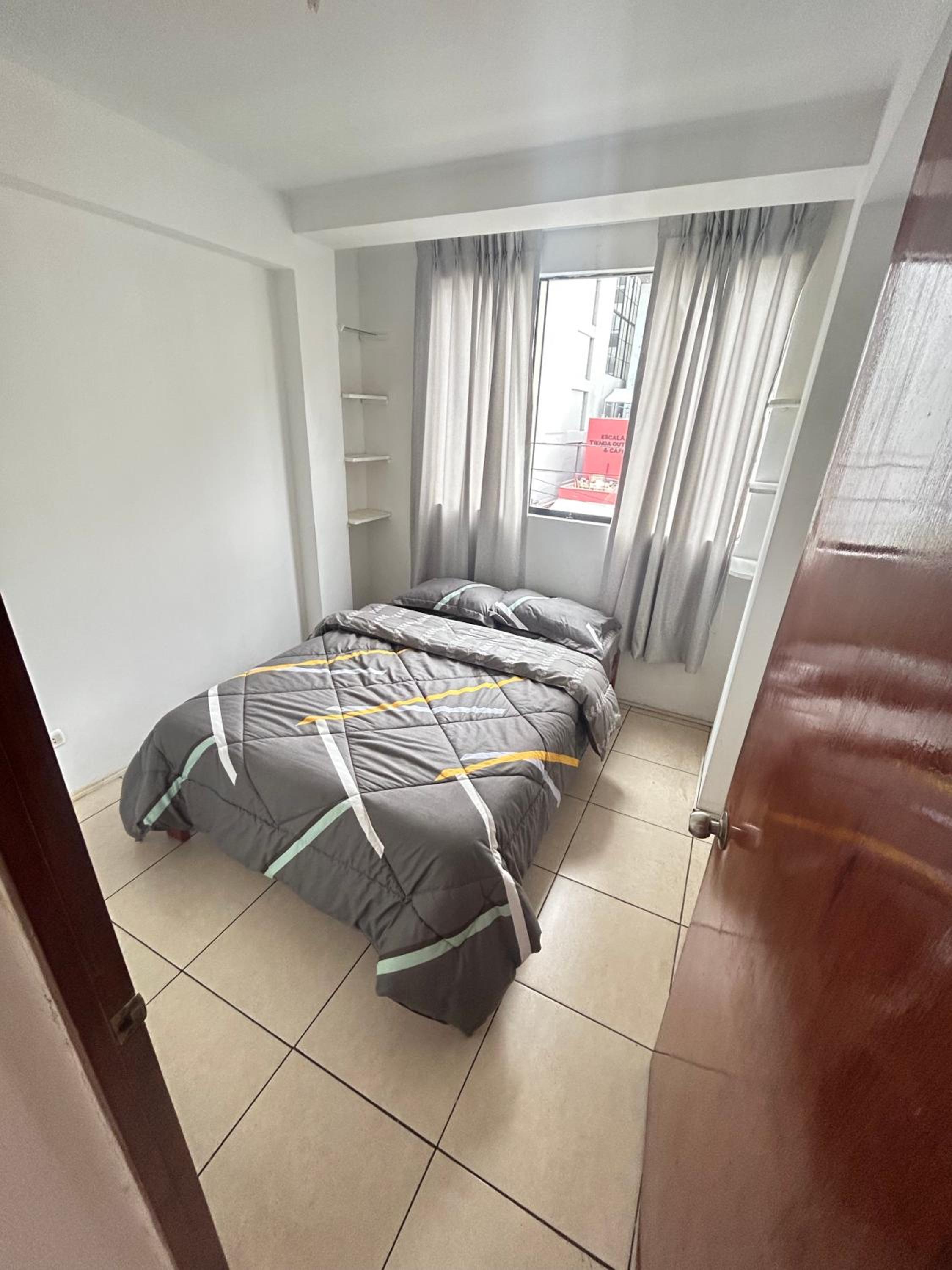 Hermoso Apartamento Miraflores Central view 3