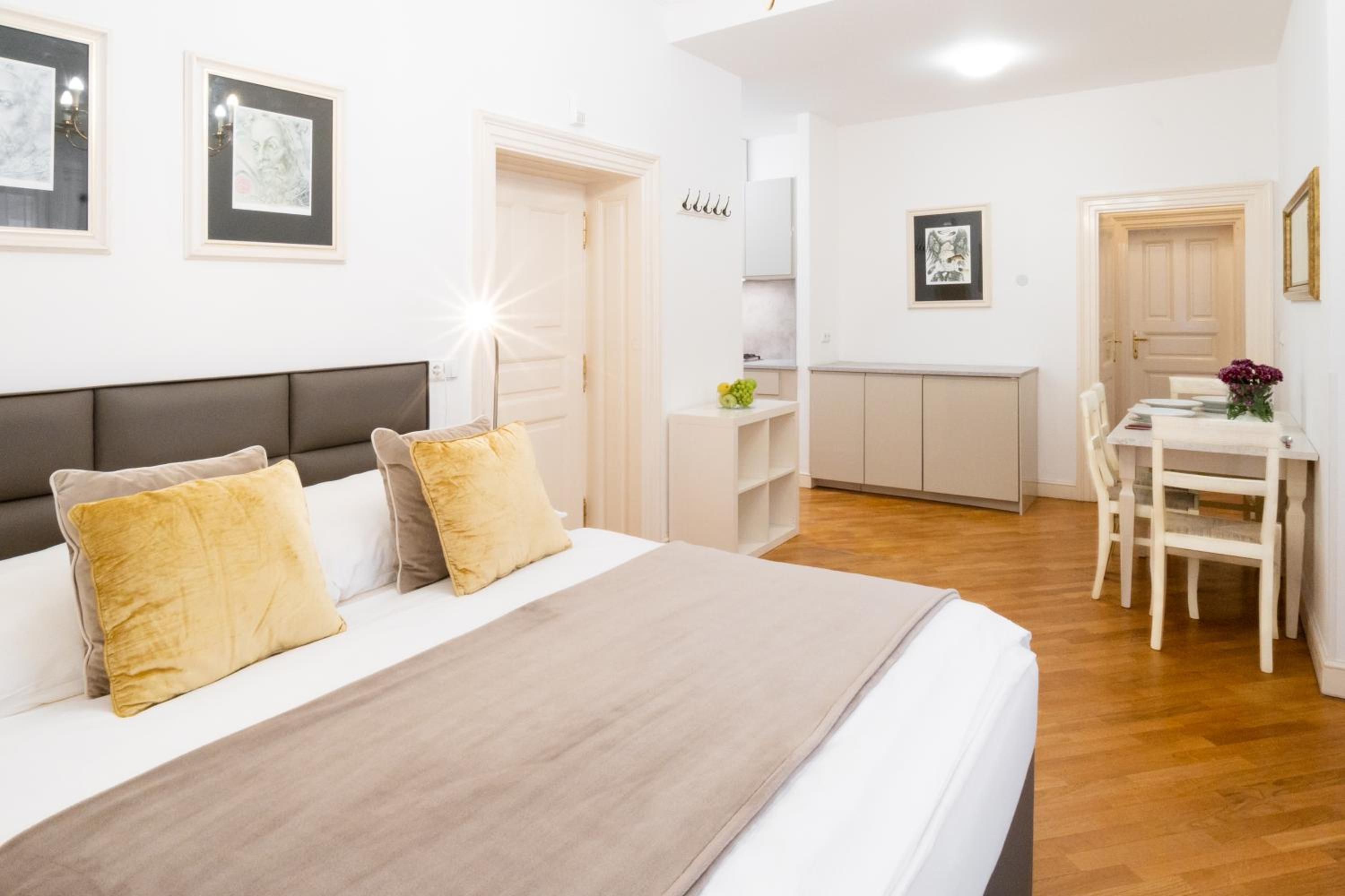 Prague Historic Center Apartments