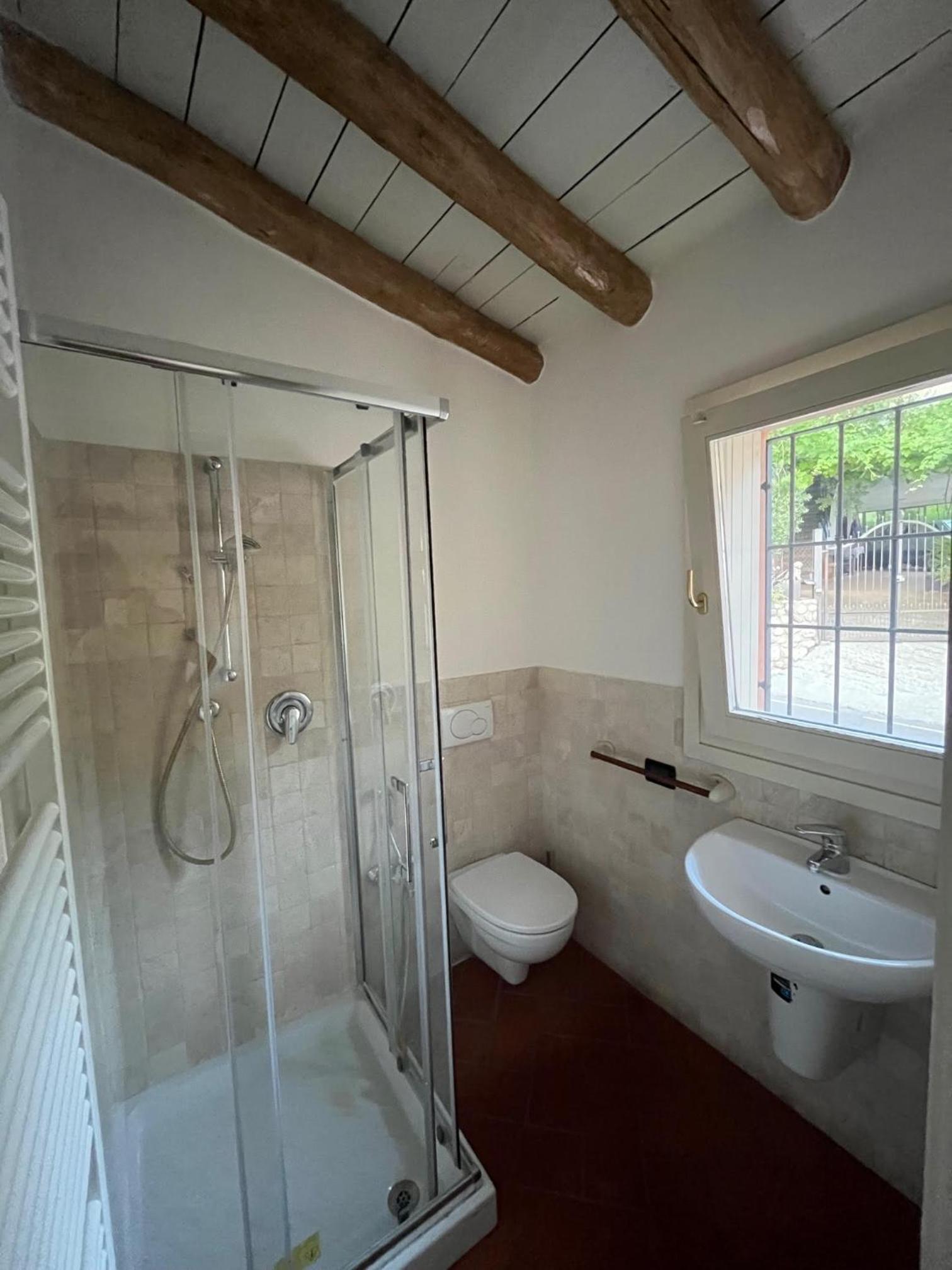 Island Sunset House en Sulzano — bathroom