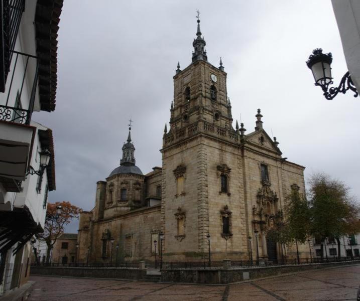 Pozo De Las Nieves view 3