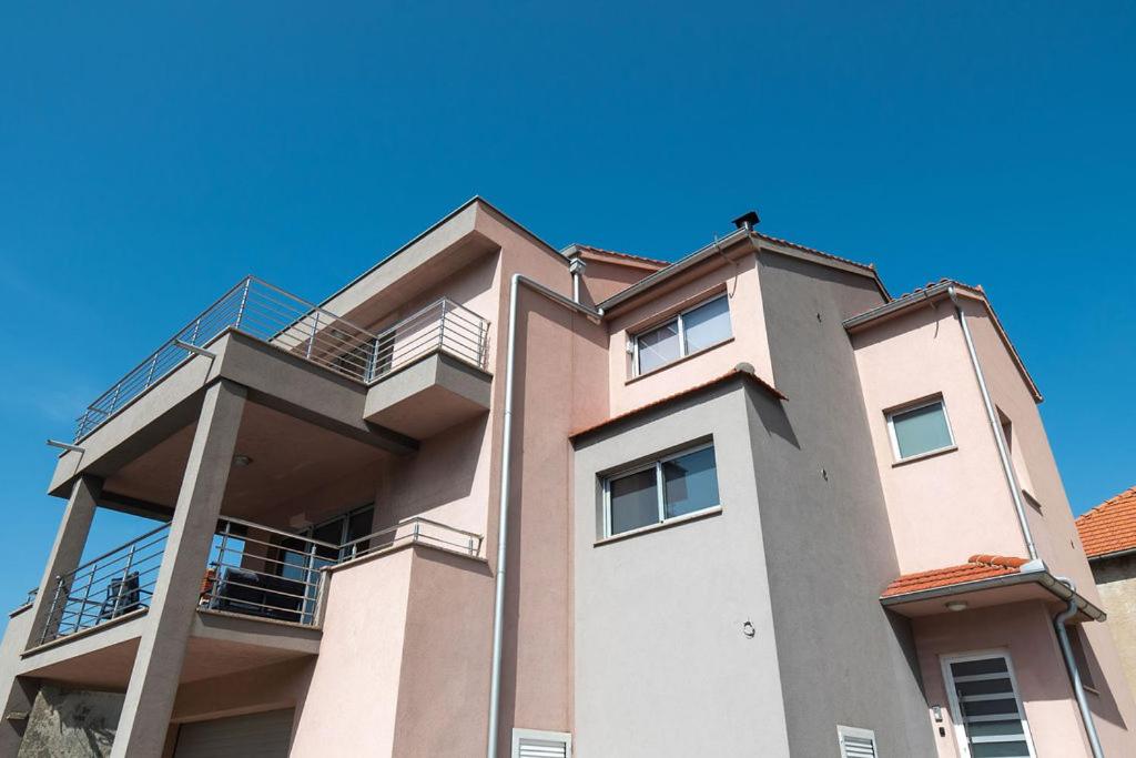 Apartments Grubišić - Šibenik - parking included view 5