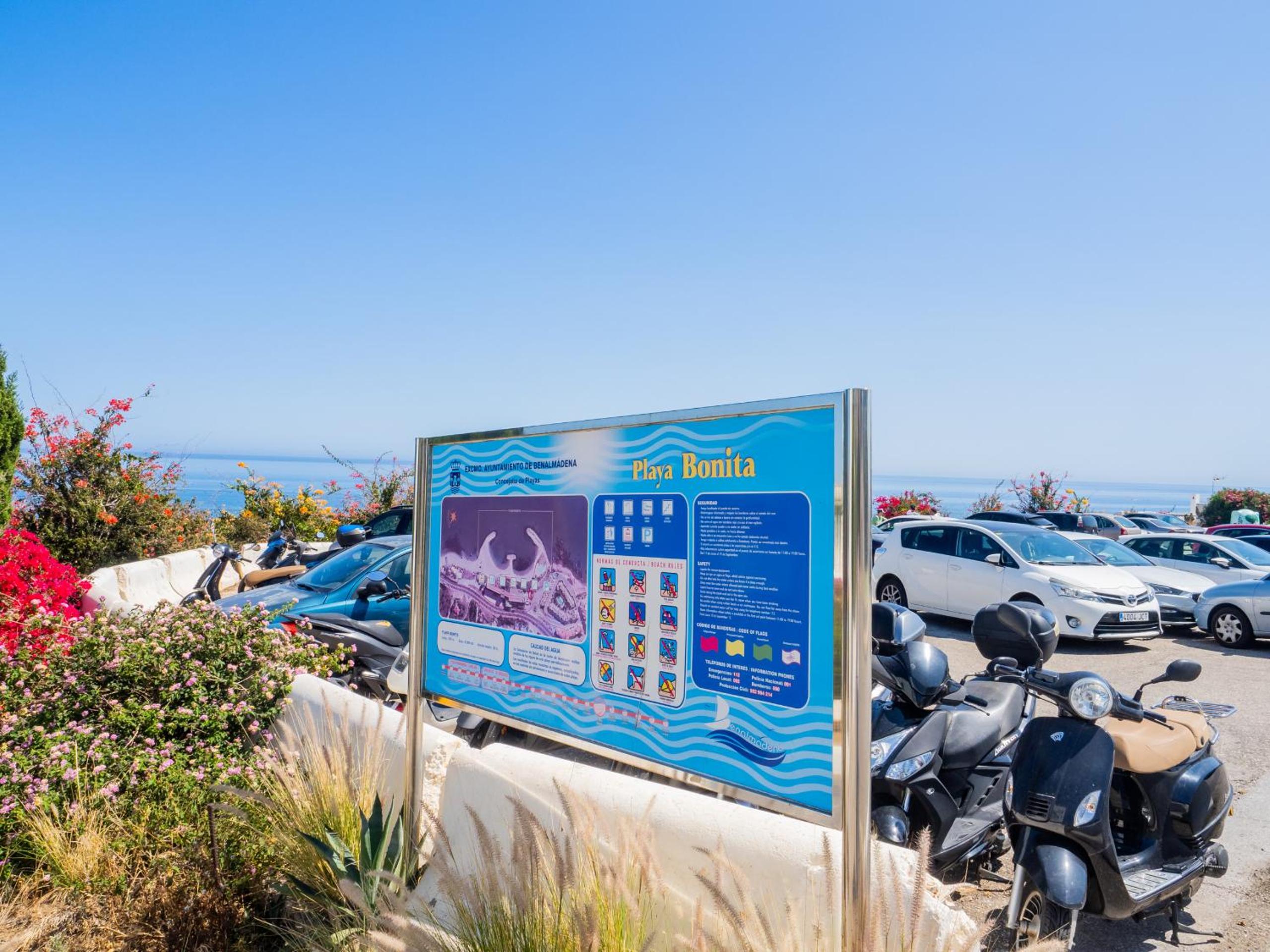 Cubo's Beach Front Villa Benalmadena