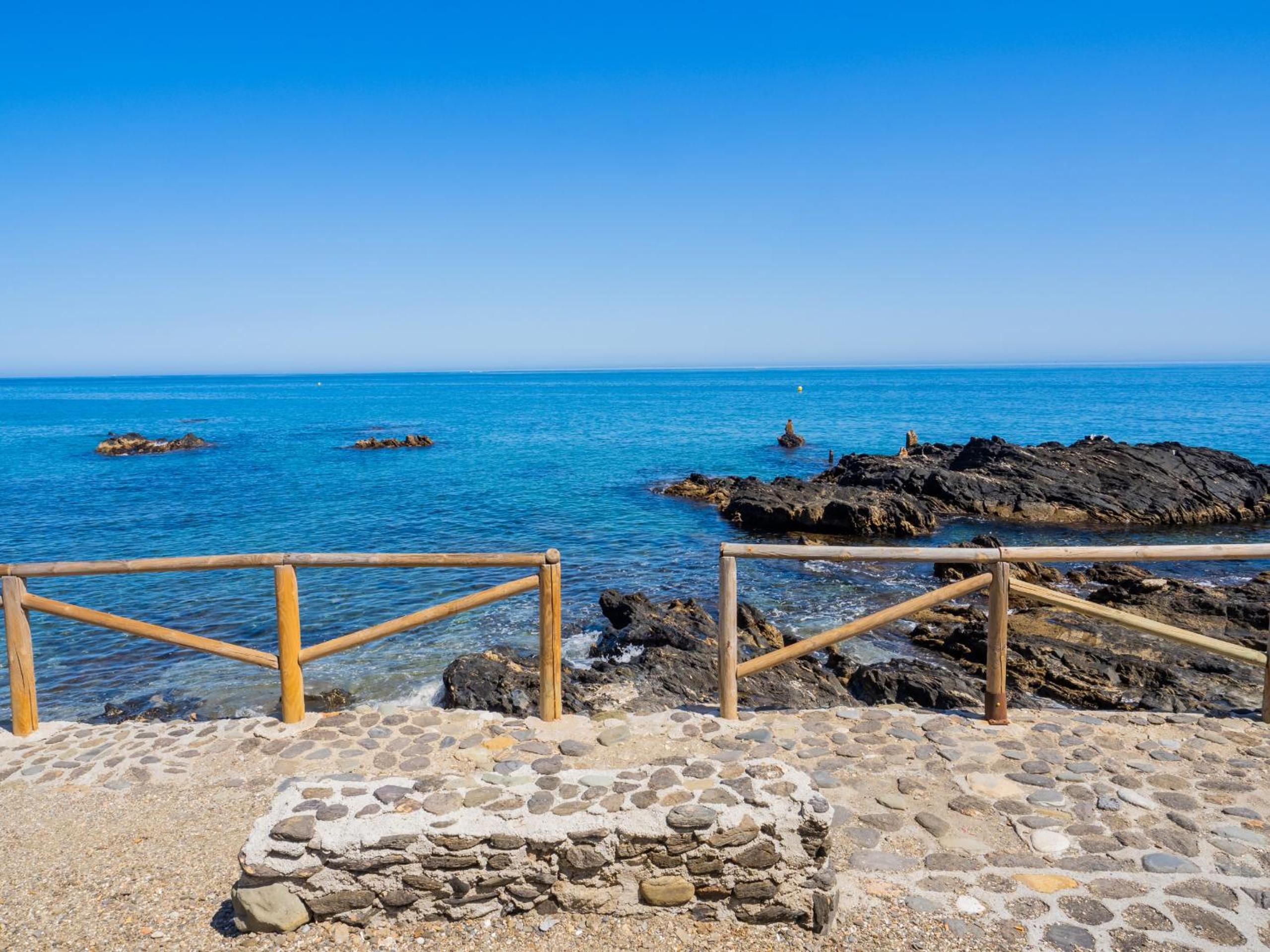 Cubo's Beach Front Villa Benalmadena