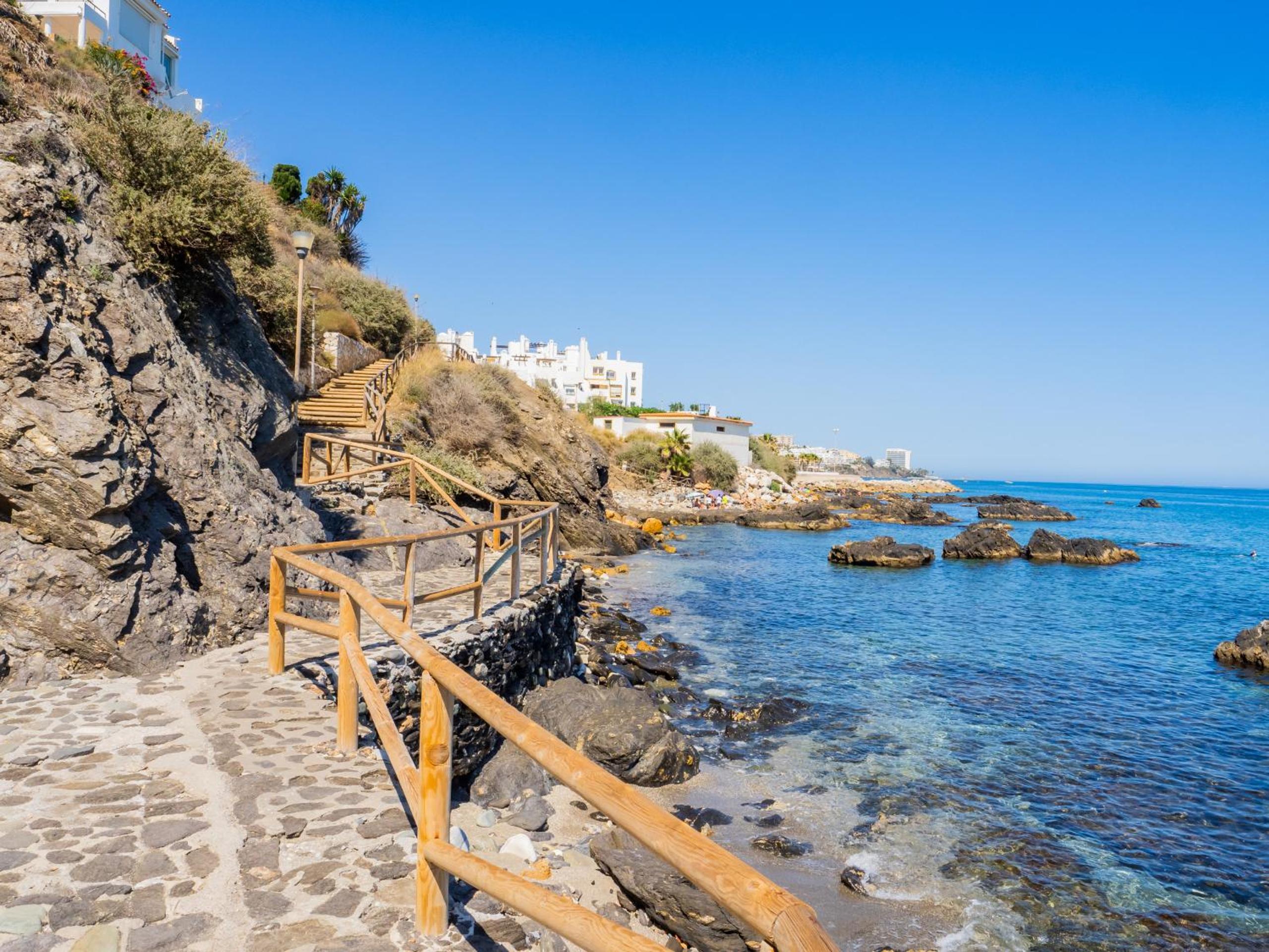 Cubo's Beach Front Villa Benalmadena