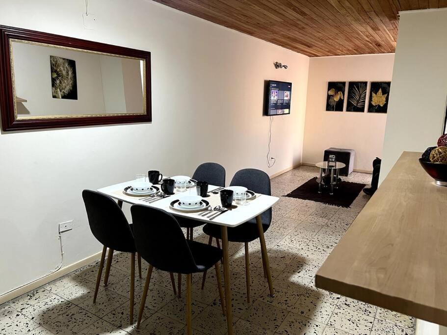 apartamento grande, hermoso, acogedor y privado