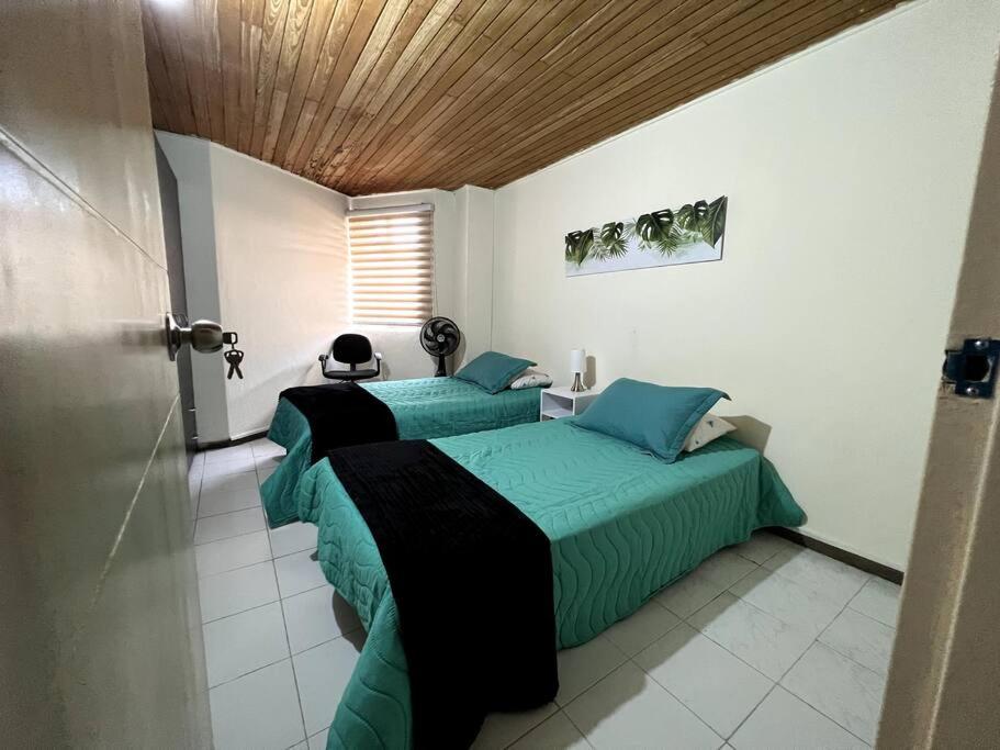 apartamento grande, hermoso, acogedor y privado