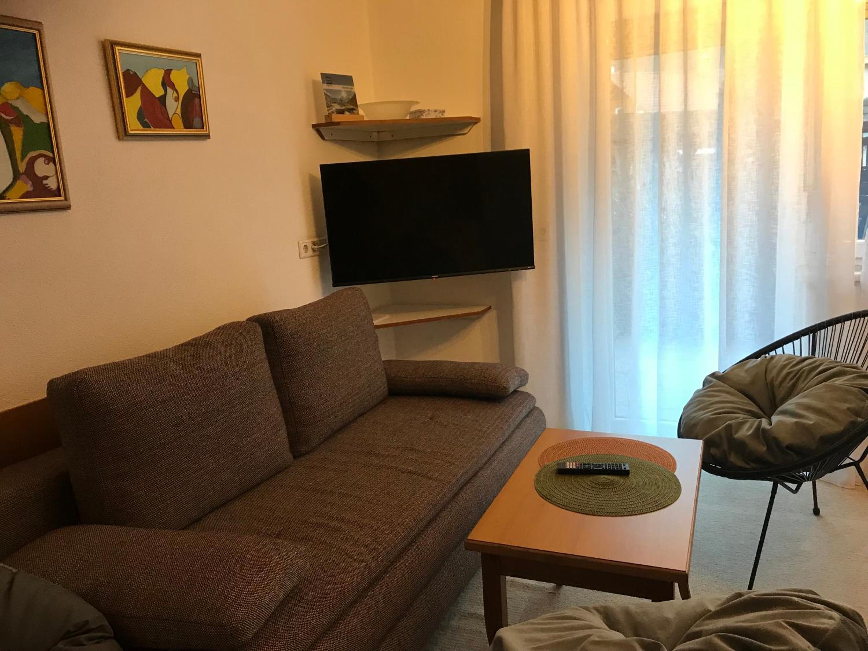 Photo 18