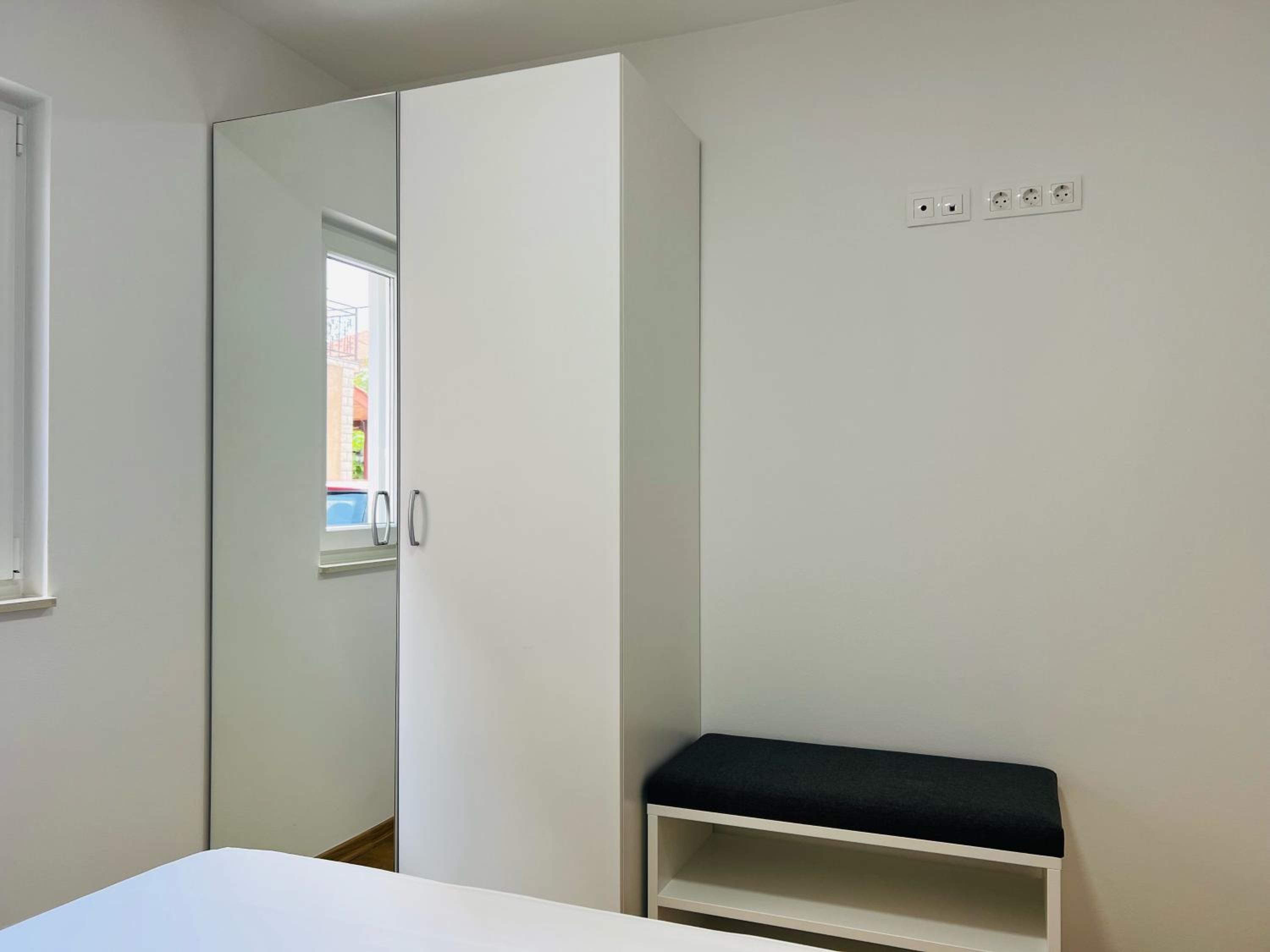 Apartmani AViS