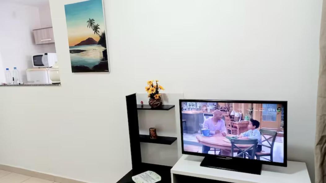 Apto 2Q Wifi Ar Garagem