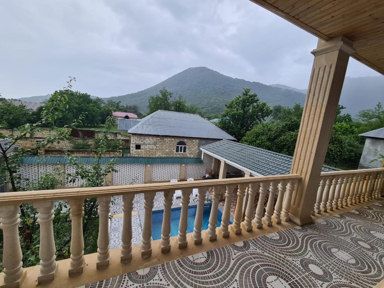 Panoramic Terras ELYR