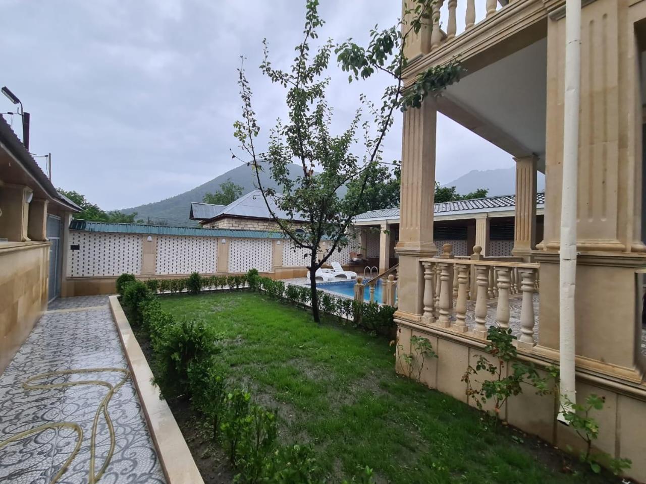 Panoramic Terras ELYR