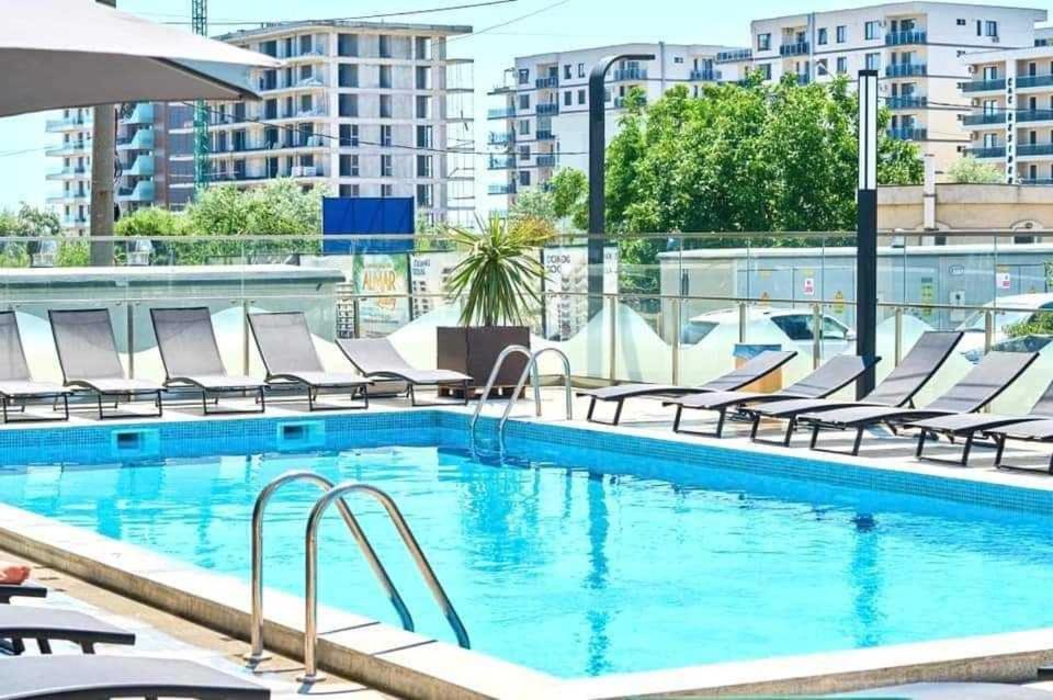 Studiouri Nord 10 - Endless Summer Mamaia Nord Apartaments view 3