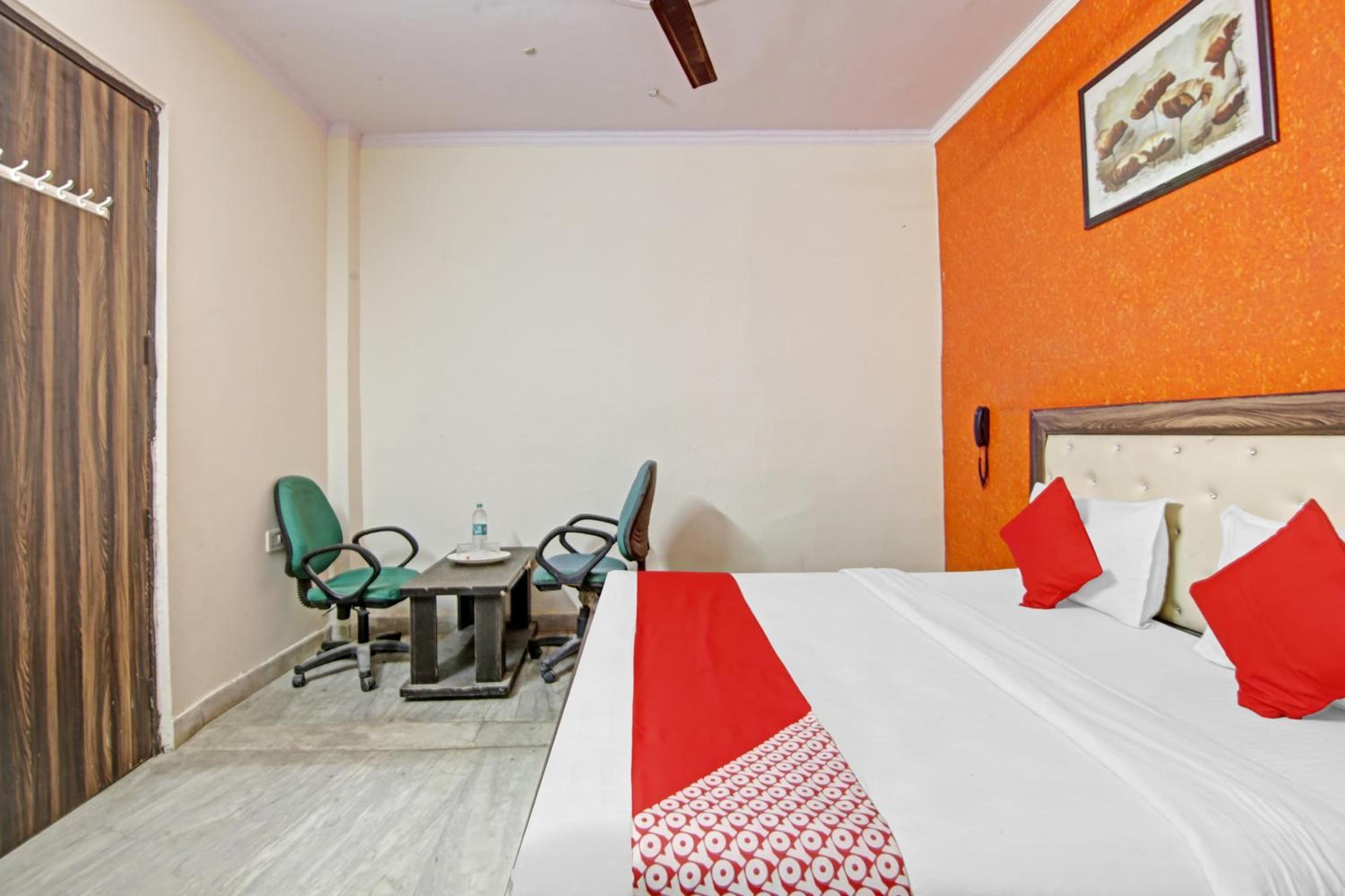Hotel O Aakash view