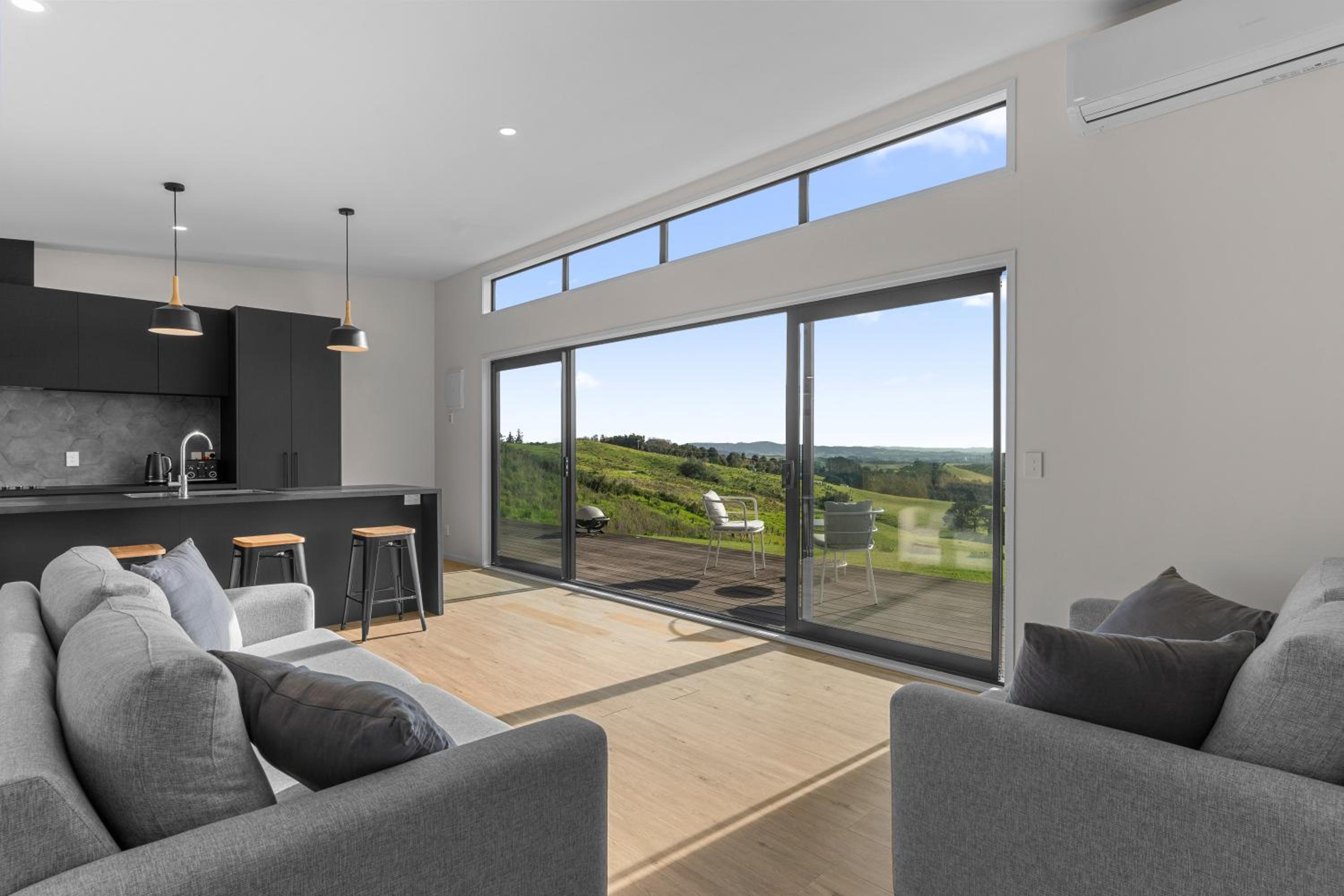 Modern Sanctuary - Waipu Holiday Home view 3