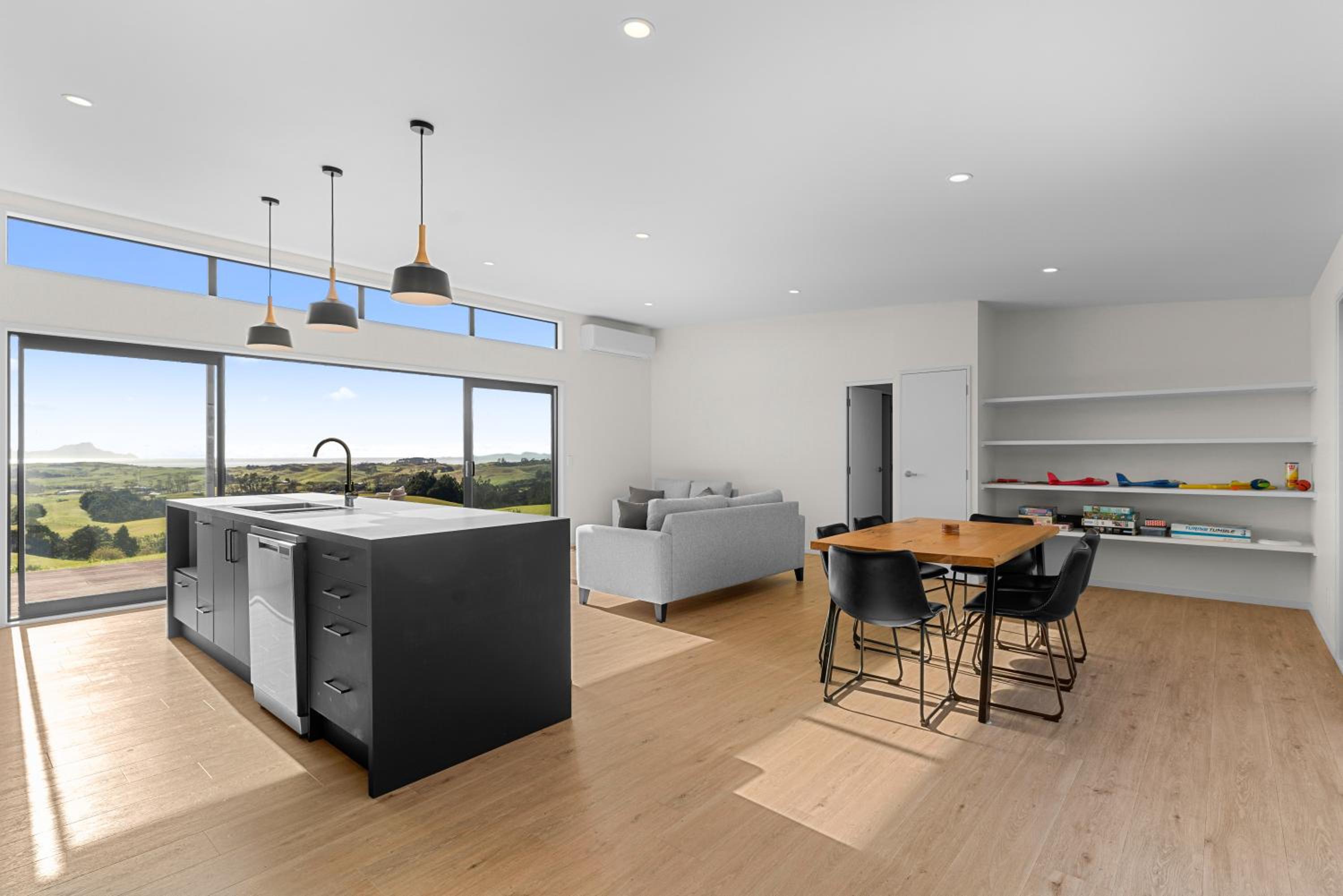 Modern Sanctuary - Waipu Holiday Home view 5