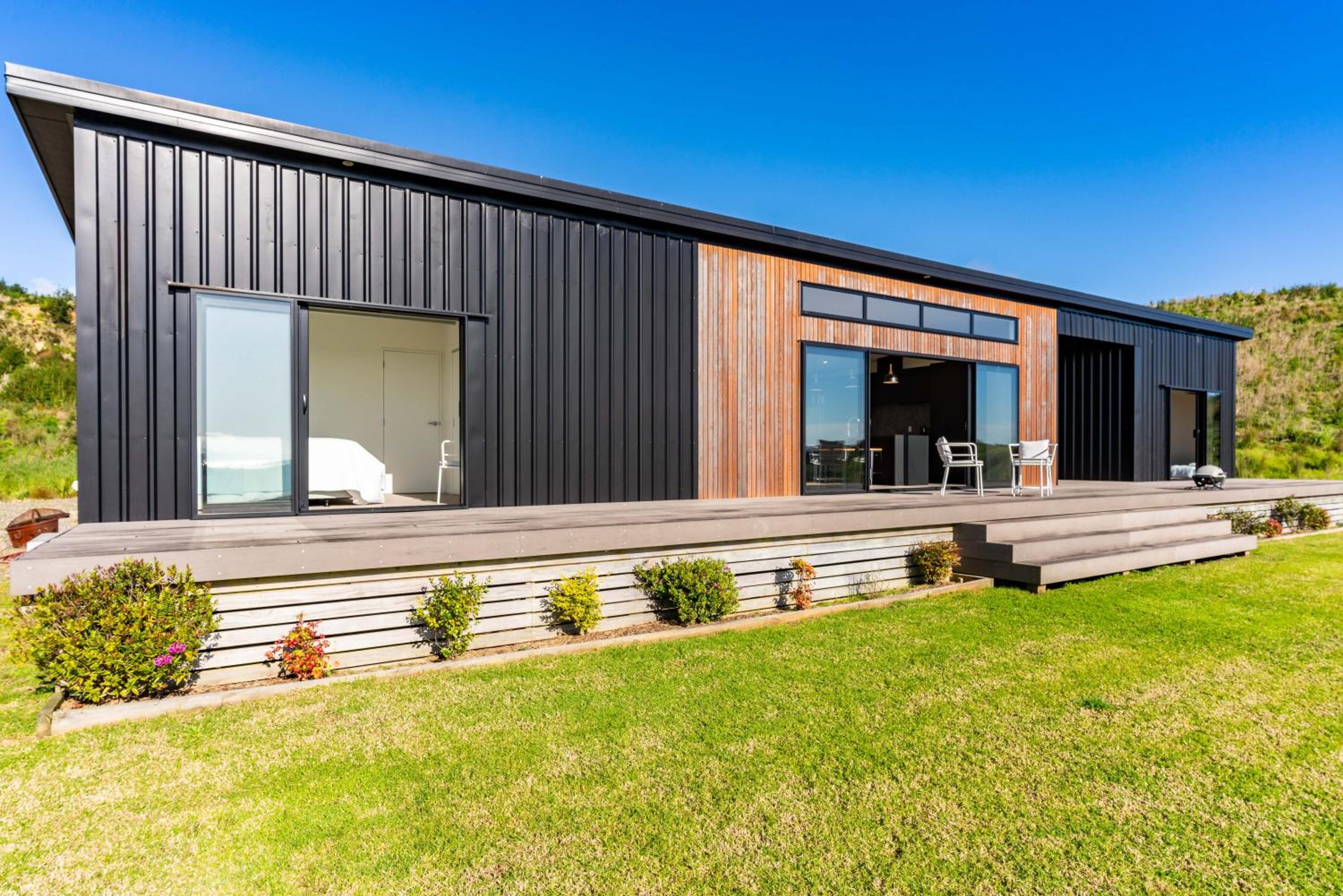 Modern Sanctuary - Waipu Holiday Home view 2