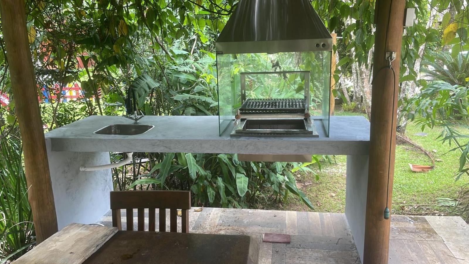 Linda Casa Praia de Pauba em condominio