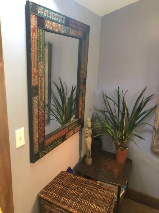 Artistic Craftsman Charm - DTLA-Pasadena-Hollywood