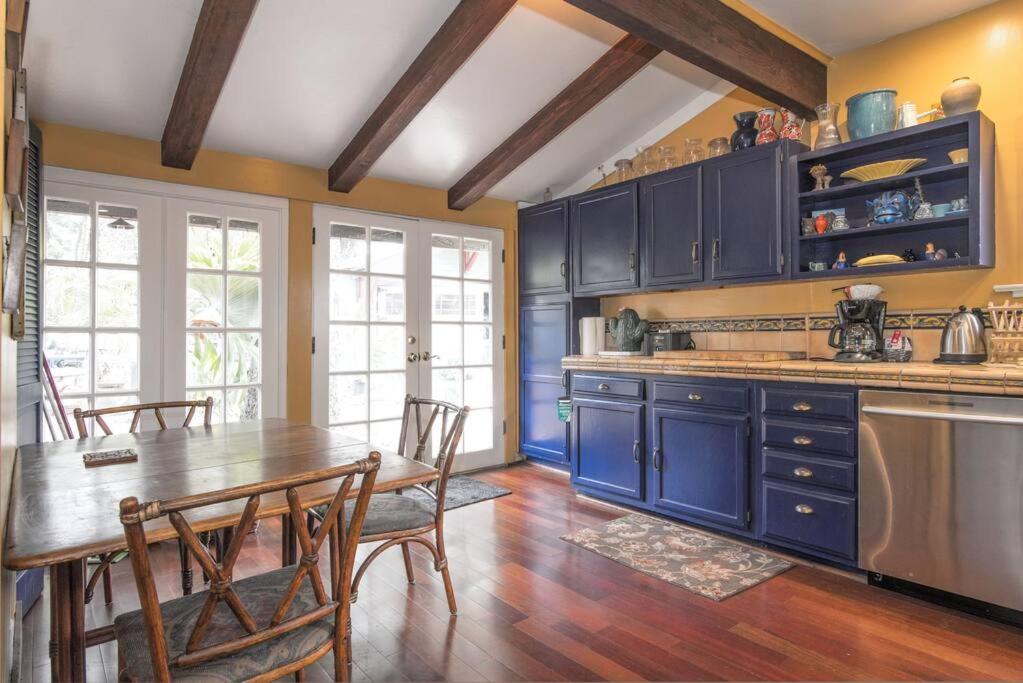 Artistic Craftsman Charm - DTLA-Pasadena-Hollywood