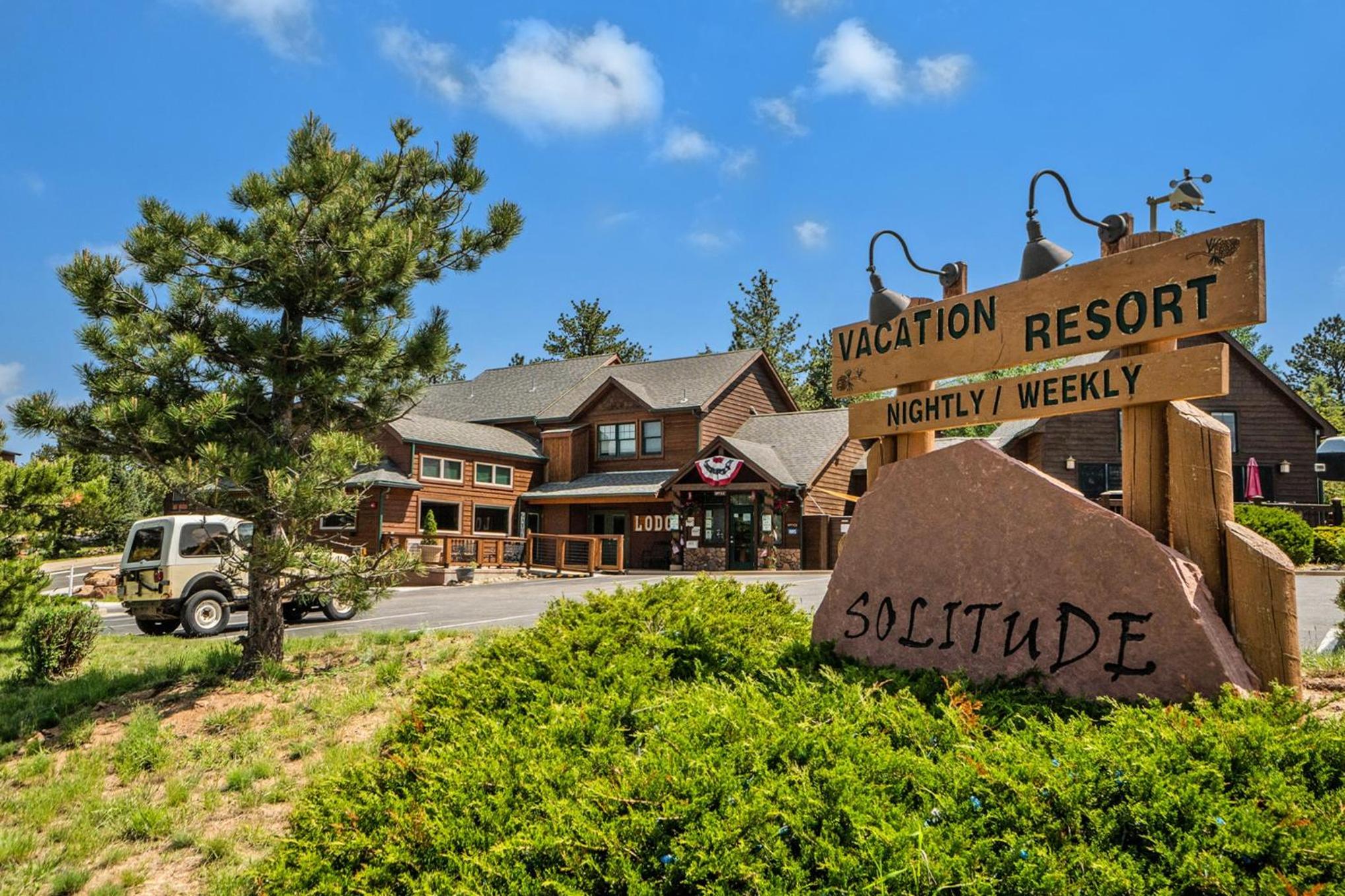 Solitude Bobcat #5- Estes Park condo view 3