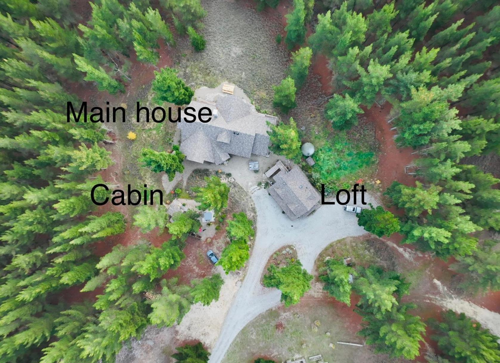 Fairytale Log Cabin - Homewood Forest Retreat