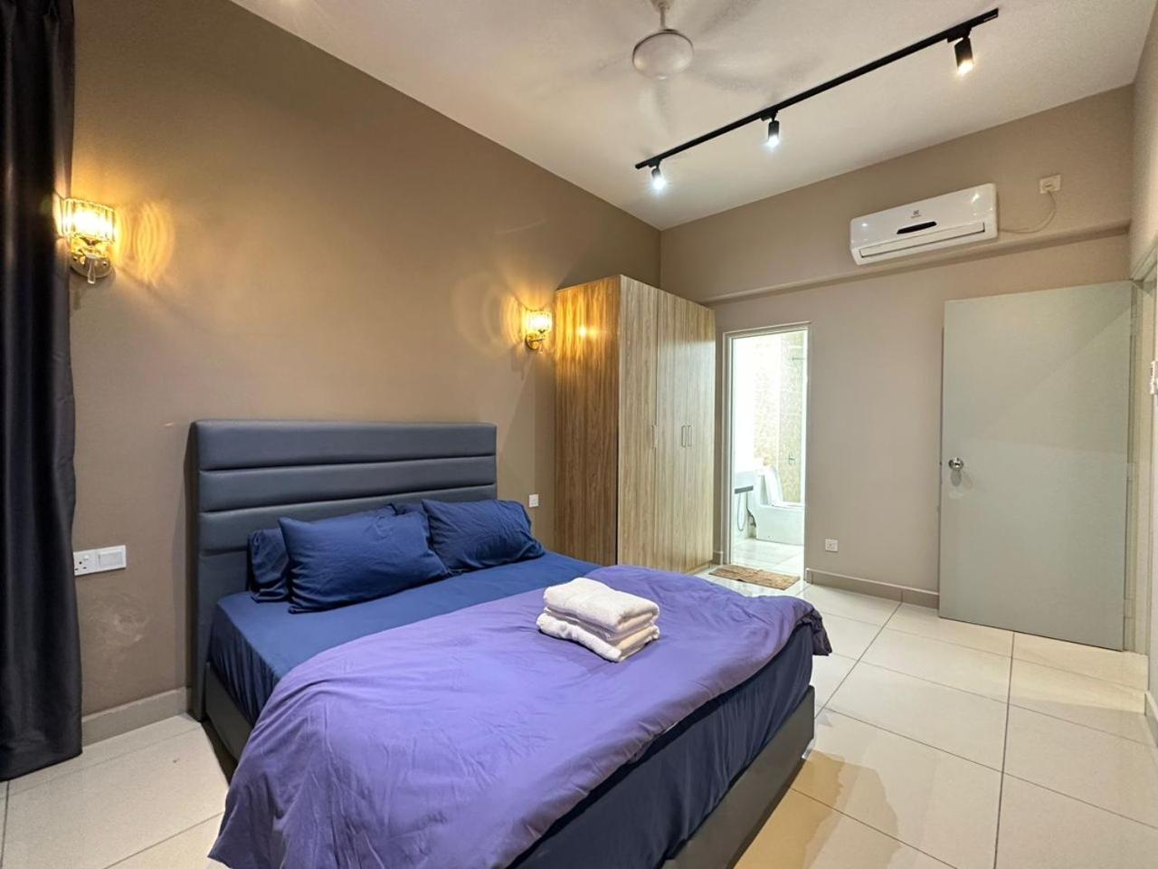 DSummit Cozy 3 Bedroom with Netflix WiFi Towel etc