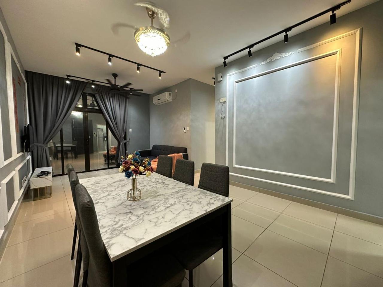 DSummit Cozy 3 Bedroom with Netflix WiFi Towel etc