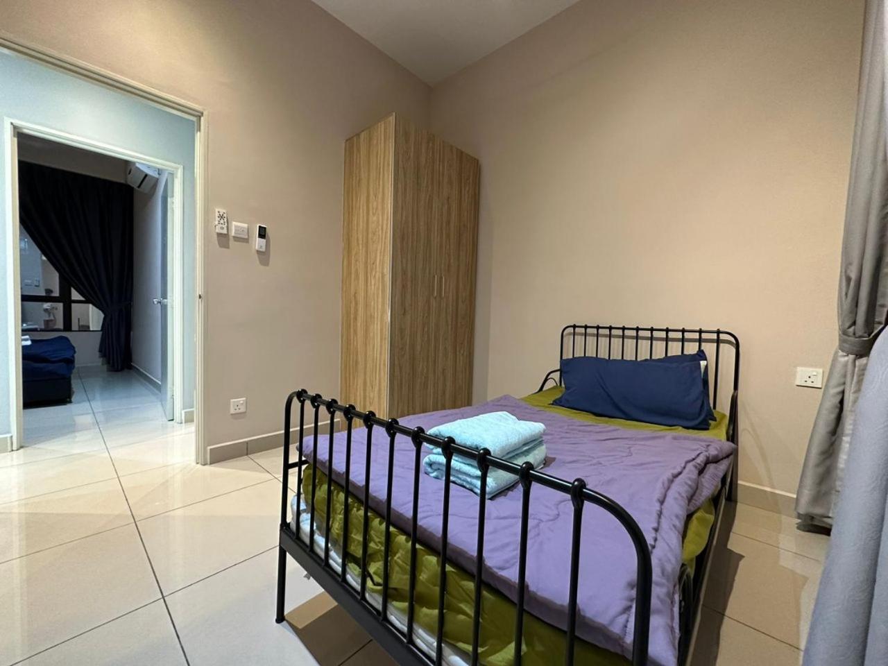 DSummit Cozy 3 Bedroom with Netflix WiFi Towel etc