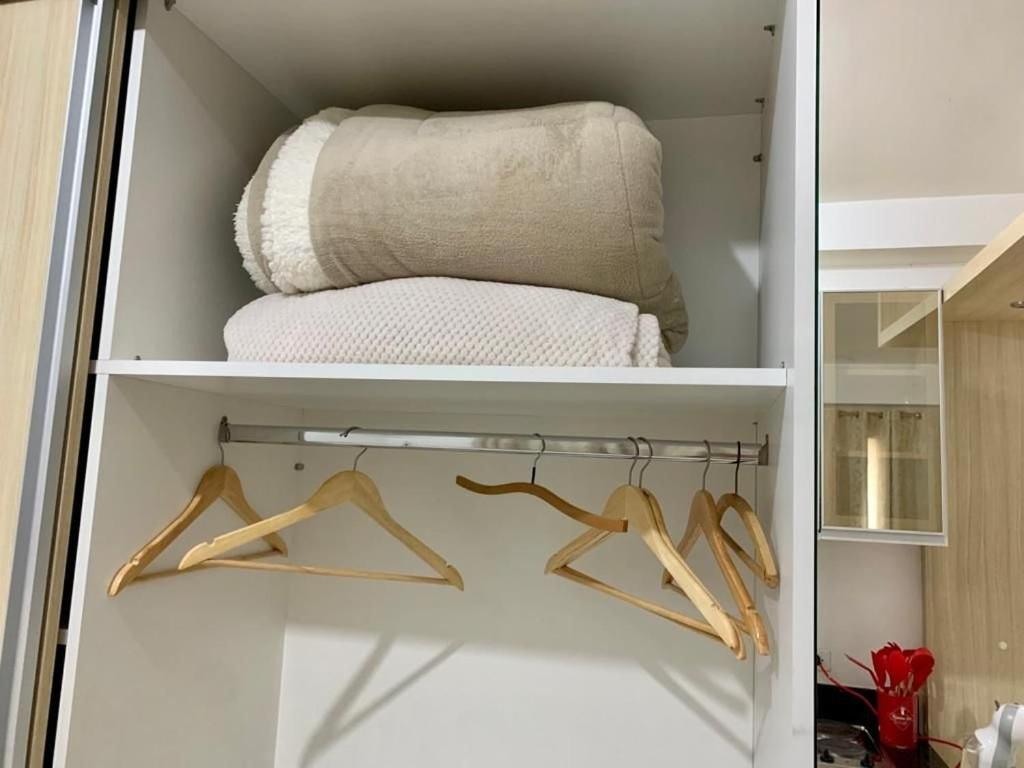 Studio flat Mid Home