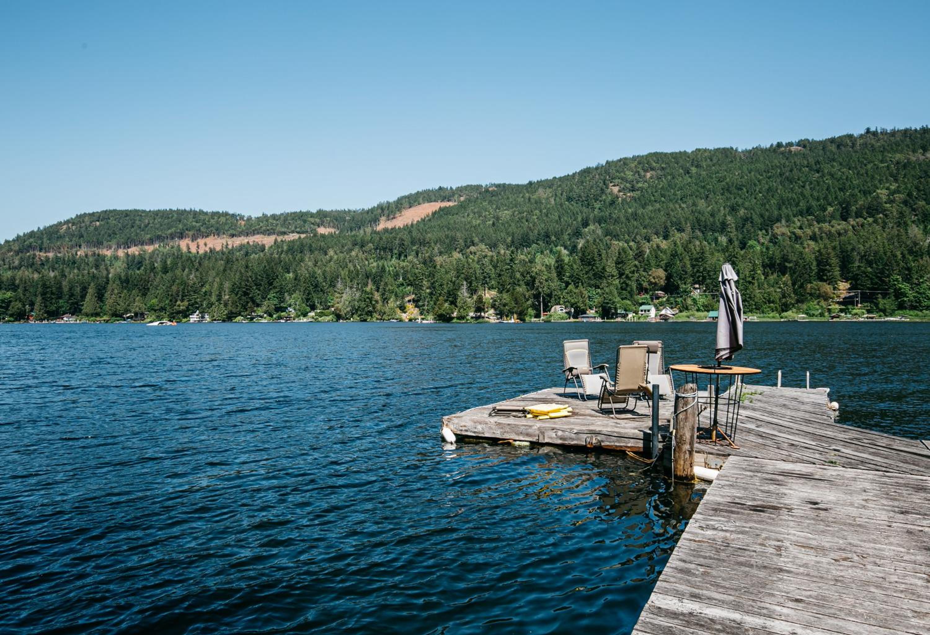 Chateau Shawnigan 2BD in West Shawn Lake
