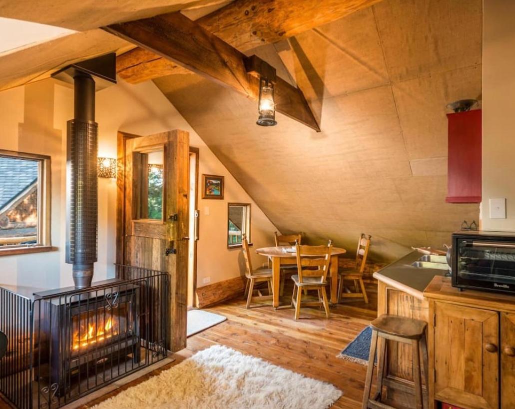 Magical Loft - Homewood Forest Retreat
