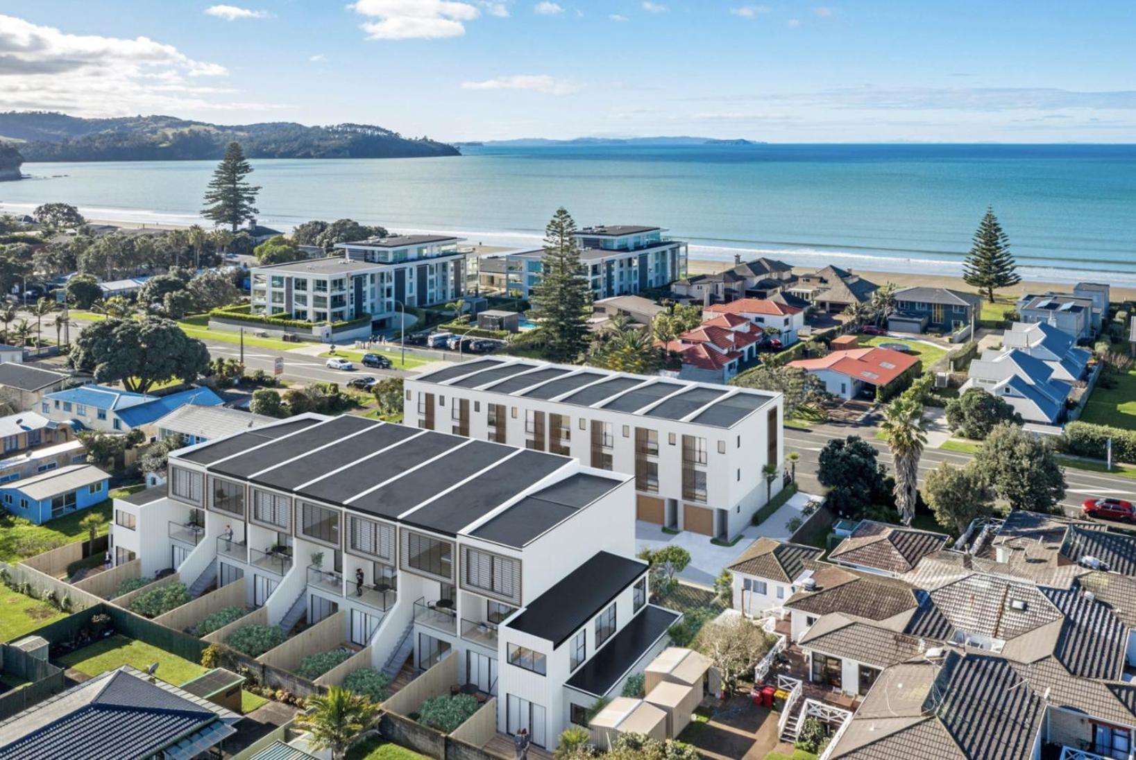 Ocean View Retreat - Stay Orewa view 2