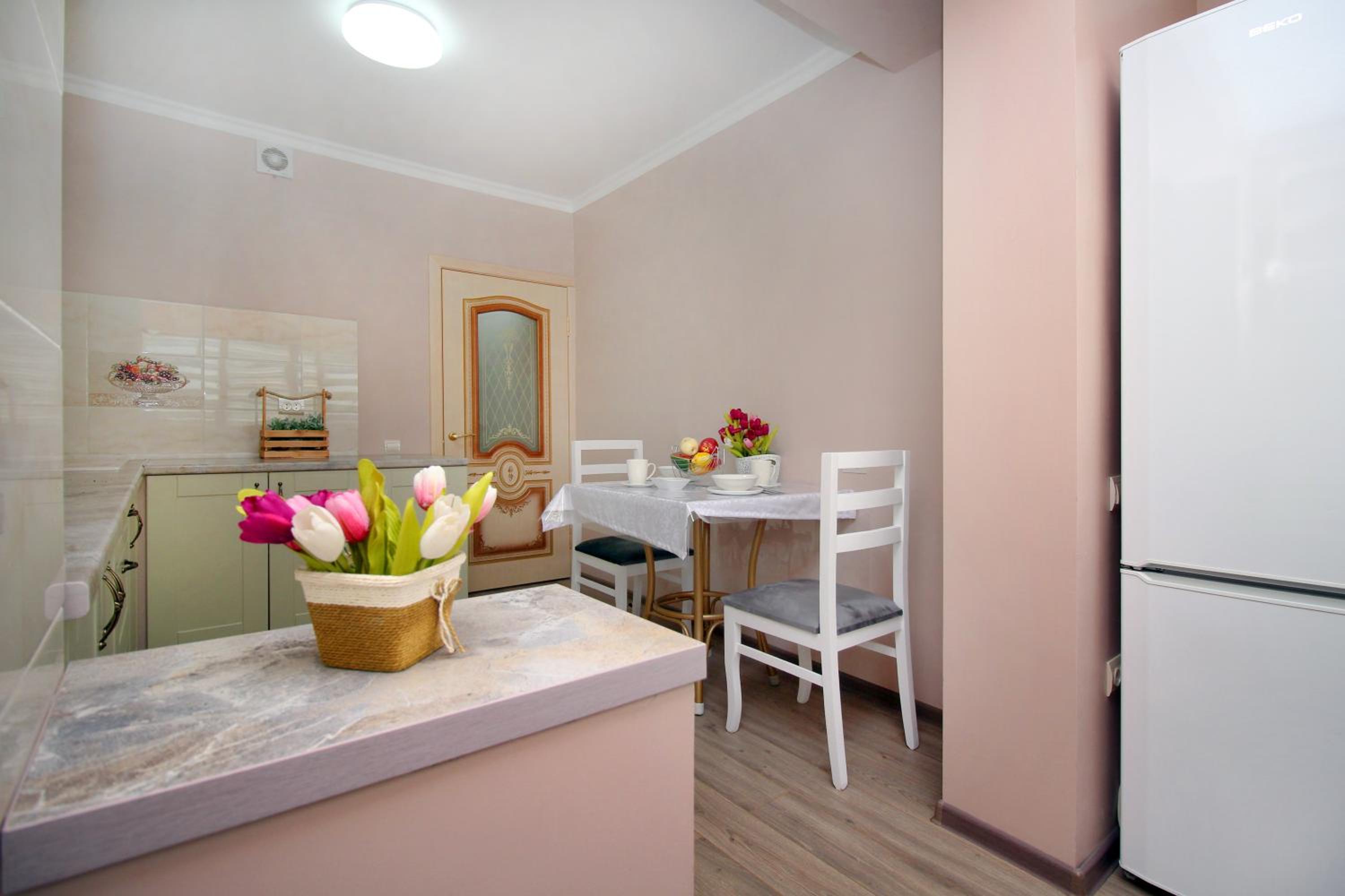 Lightful in the heart of Almaty, Zhibek zholy 81 & drinking water