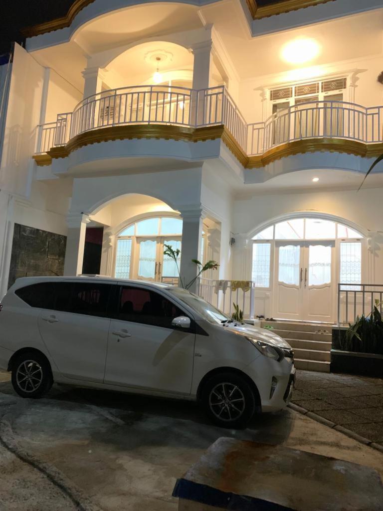 Wubao Villa dekat hotel Le Eminence Kota Bunga