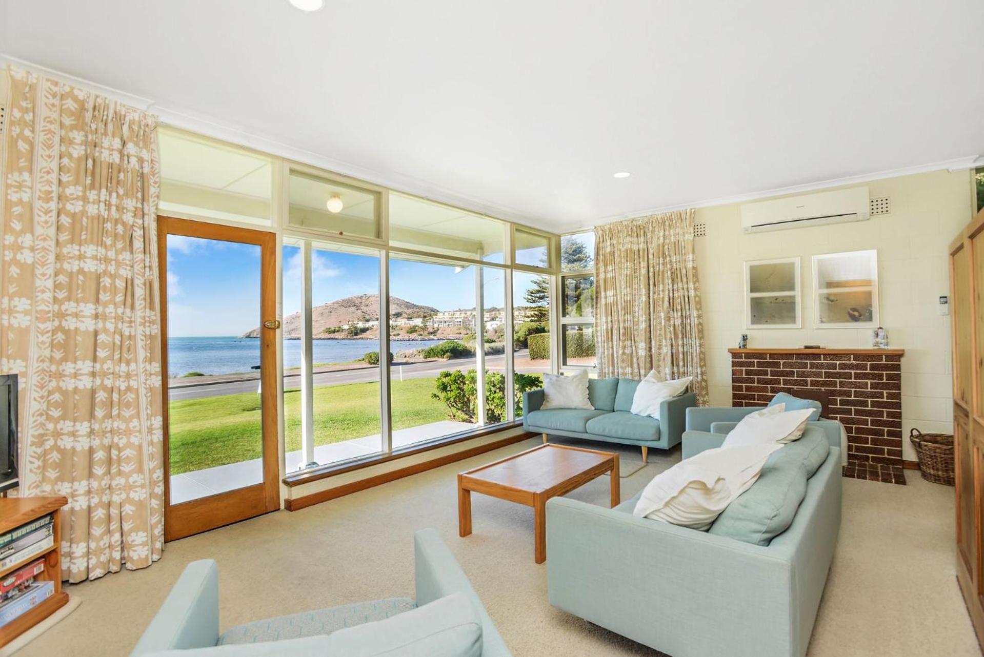Battye Cottage Beautiful Sea Views All Year Round