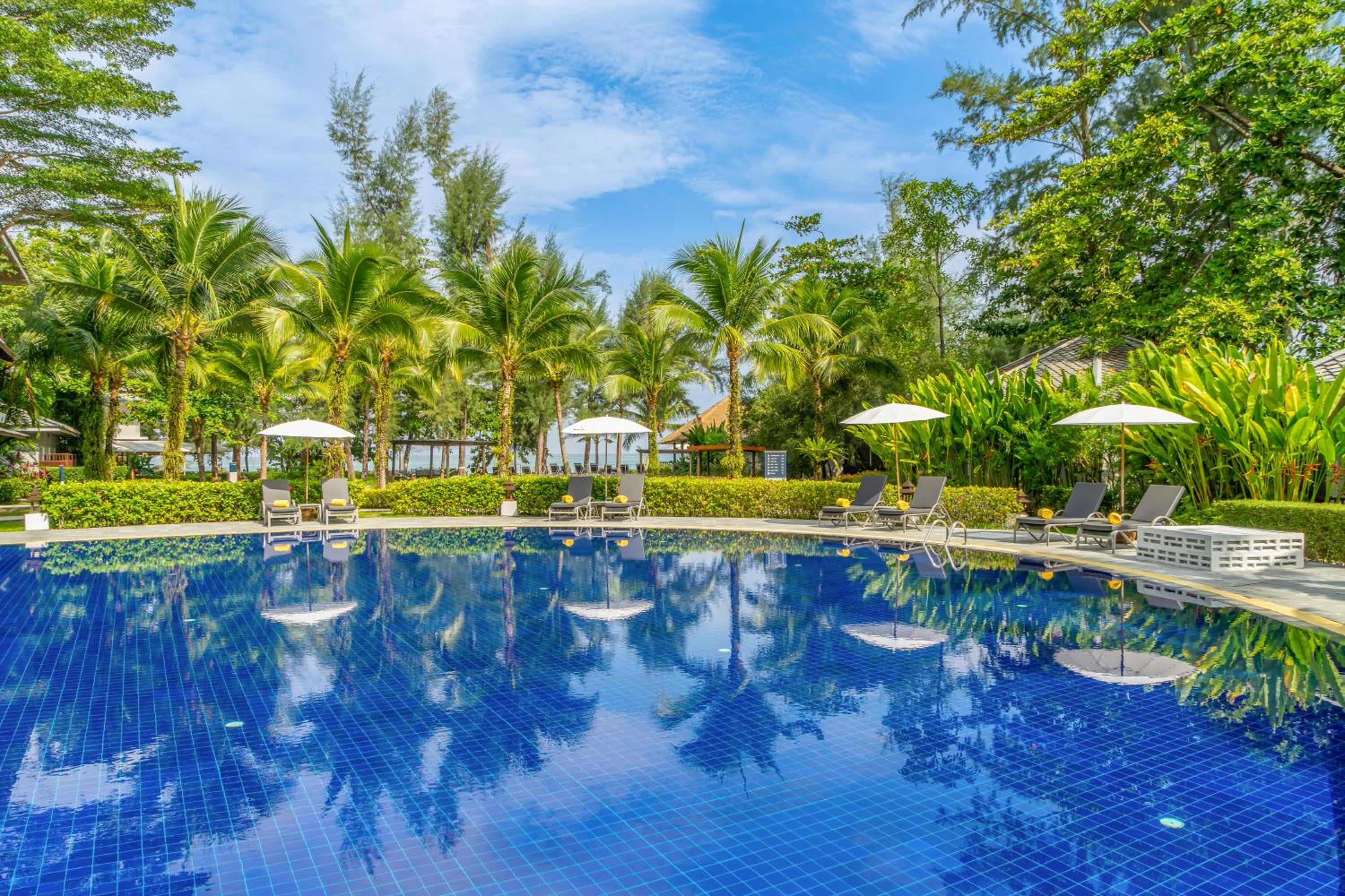 SENTIDO Khao Lak
